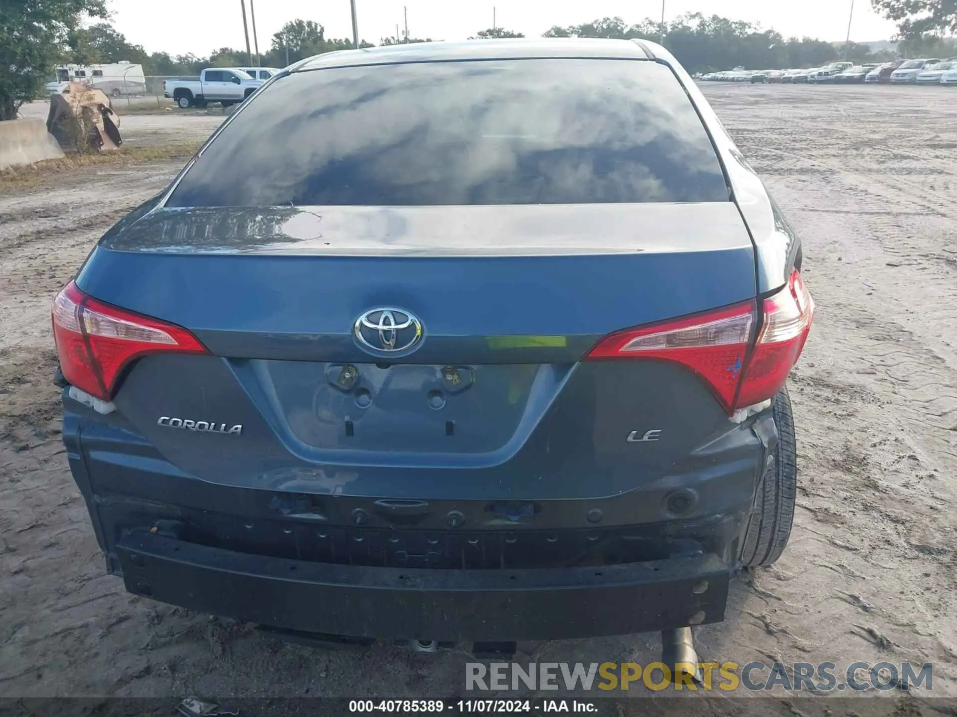 16 Photograph of a damaged car 2T1BURHE4KC155922 TOYOTA COROLLA 2019
