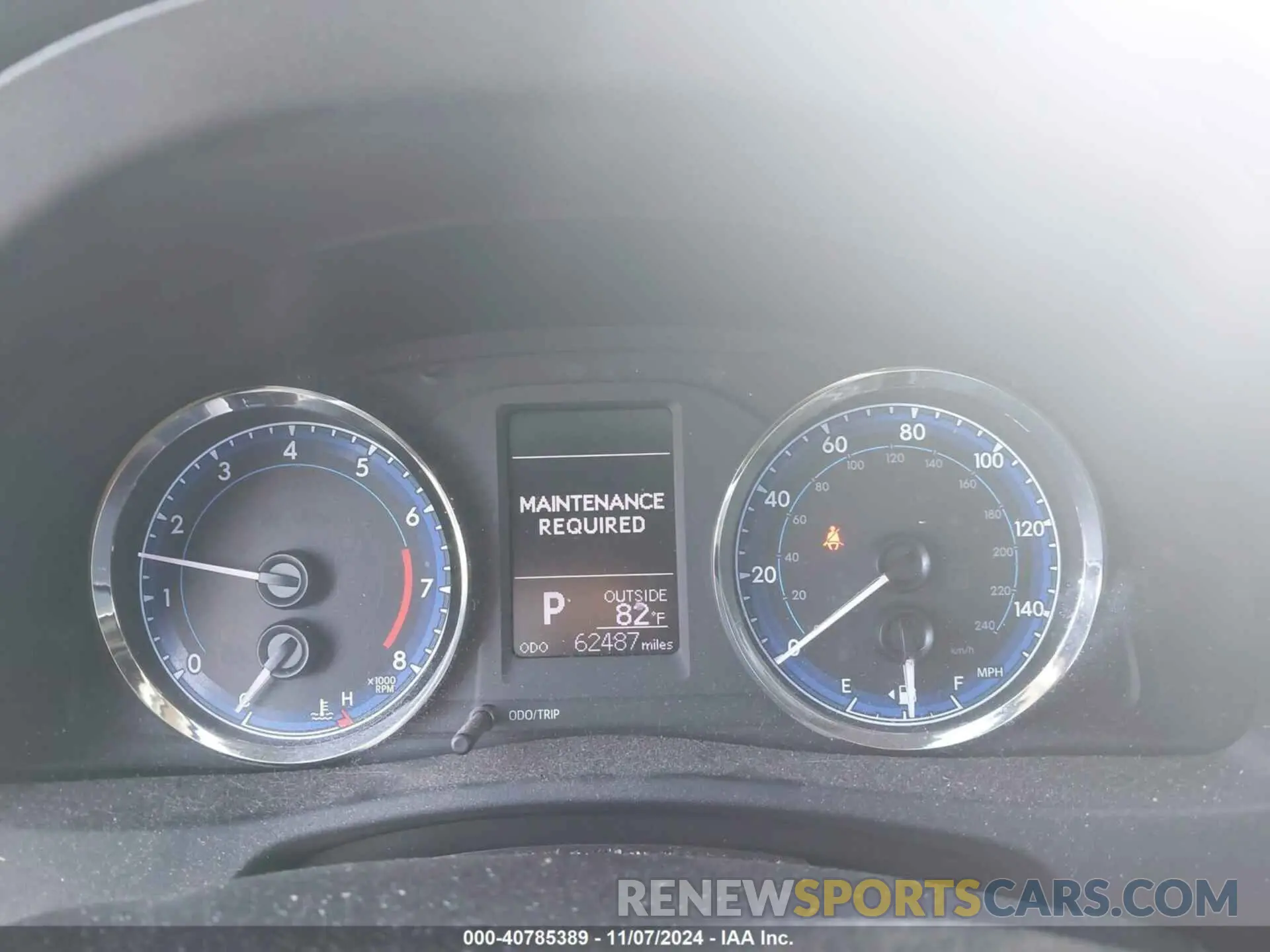 7 Photograph of a damaged car 2T1BURHE4KC155922 TOYOTA COROLLA 2019