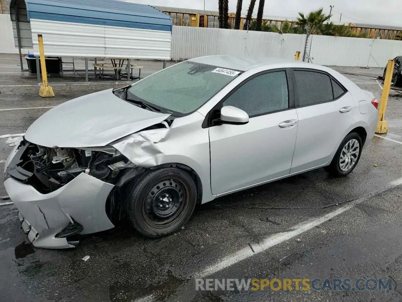 1 Photograph of a damaged car 2T1BURHE4KC166273 TOYOTA COROLLA 2019
