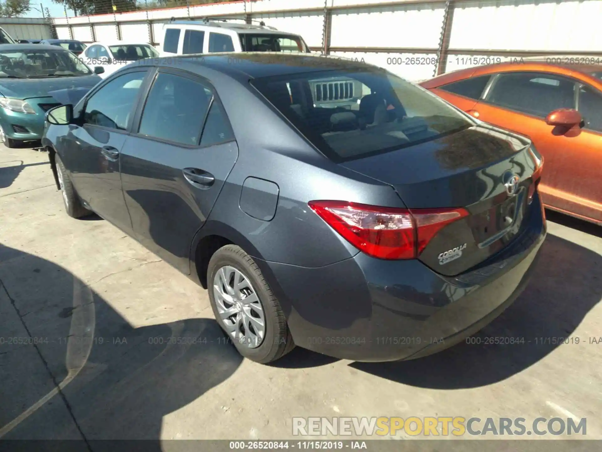 3 Photograph of a damaged car 2T1BURHE4KC173059 TOYOTA COROLLA 2019