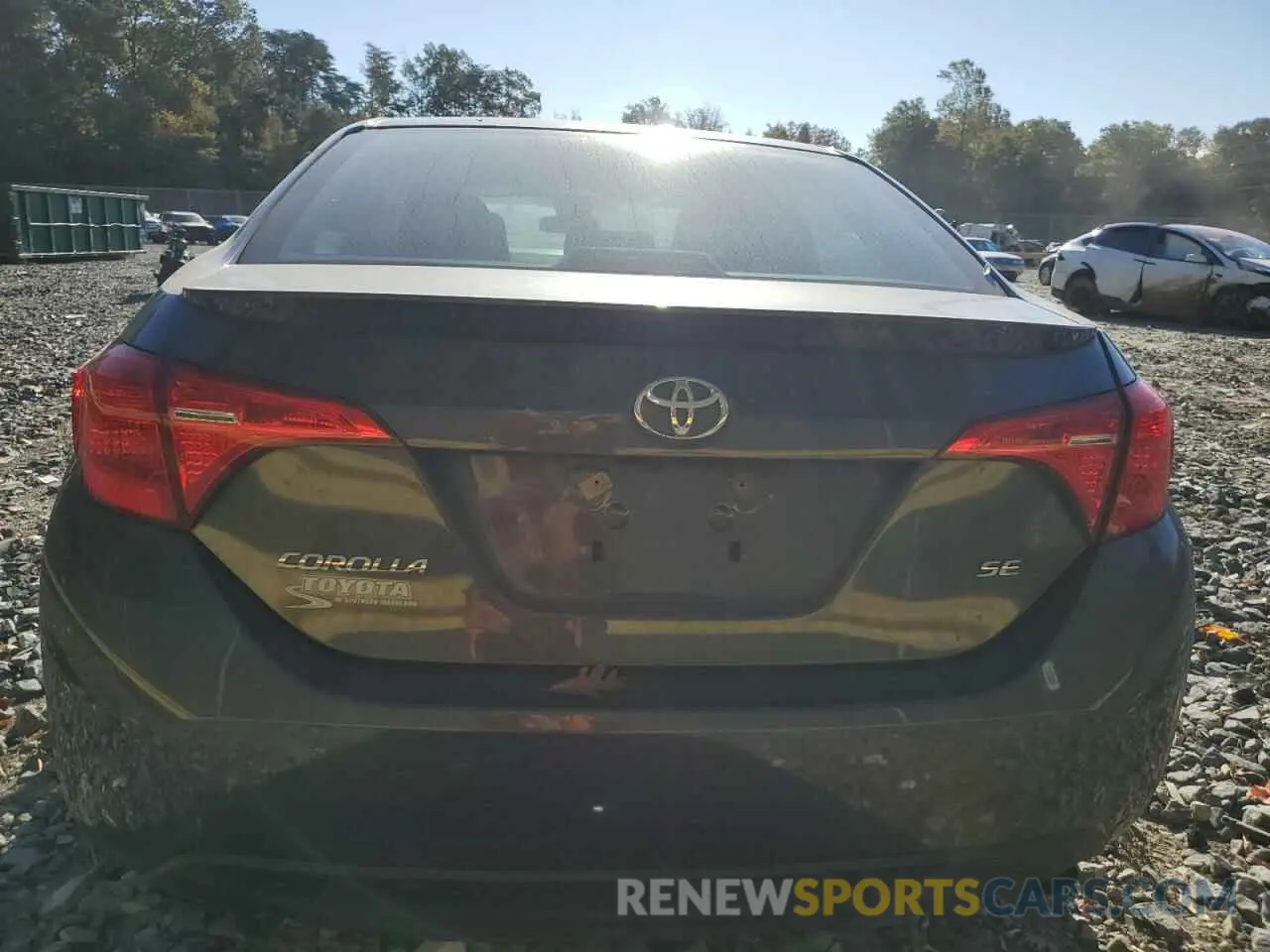 6 Photograph of a damaged car 2T1BURHE4KC173174 TOYOTA COROLLA 2019