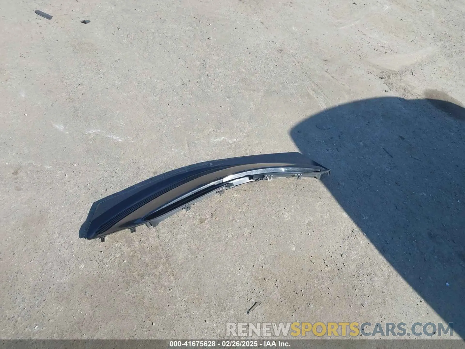 12 Photograph of a damaged car 2T1BURHE4KC174132 TOYOTA COROLLA 2019