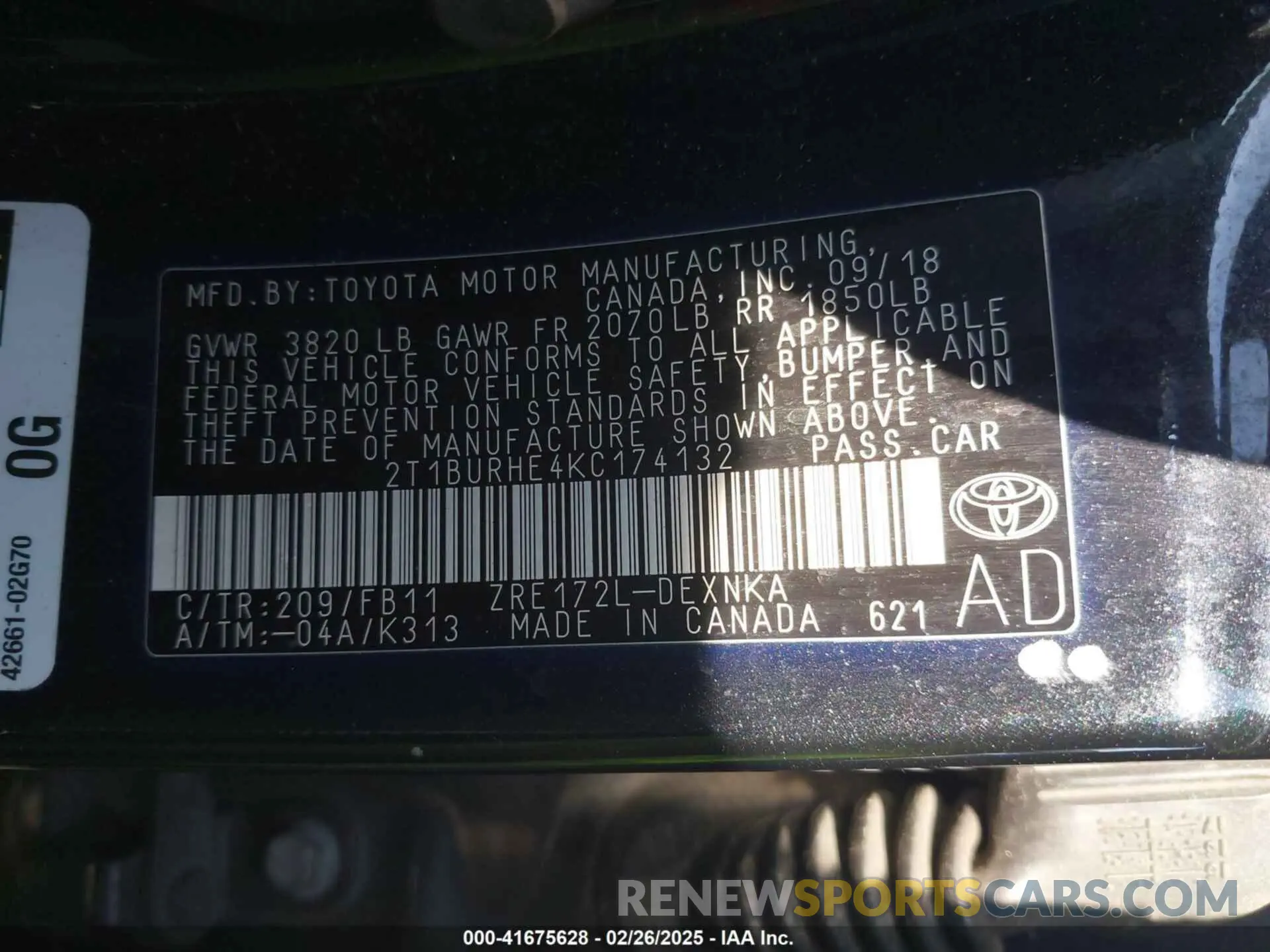9 Photograph of a damaged car 2T1BURHE4KC174132 TOYOTA COROLLA 2019