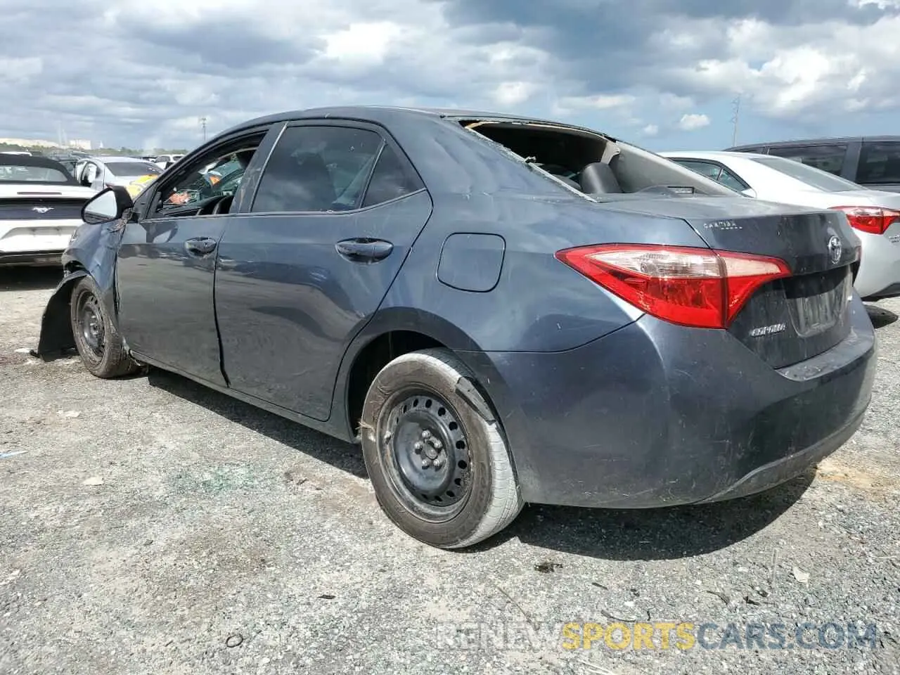 2 Photograph of a damaged car 2T1BURHE4KC174180 TOYOTA COROLLA 2019