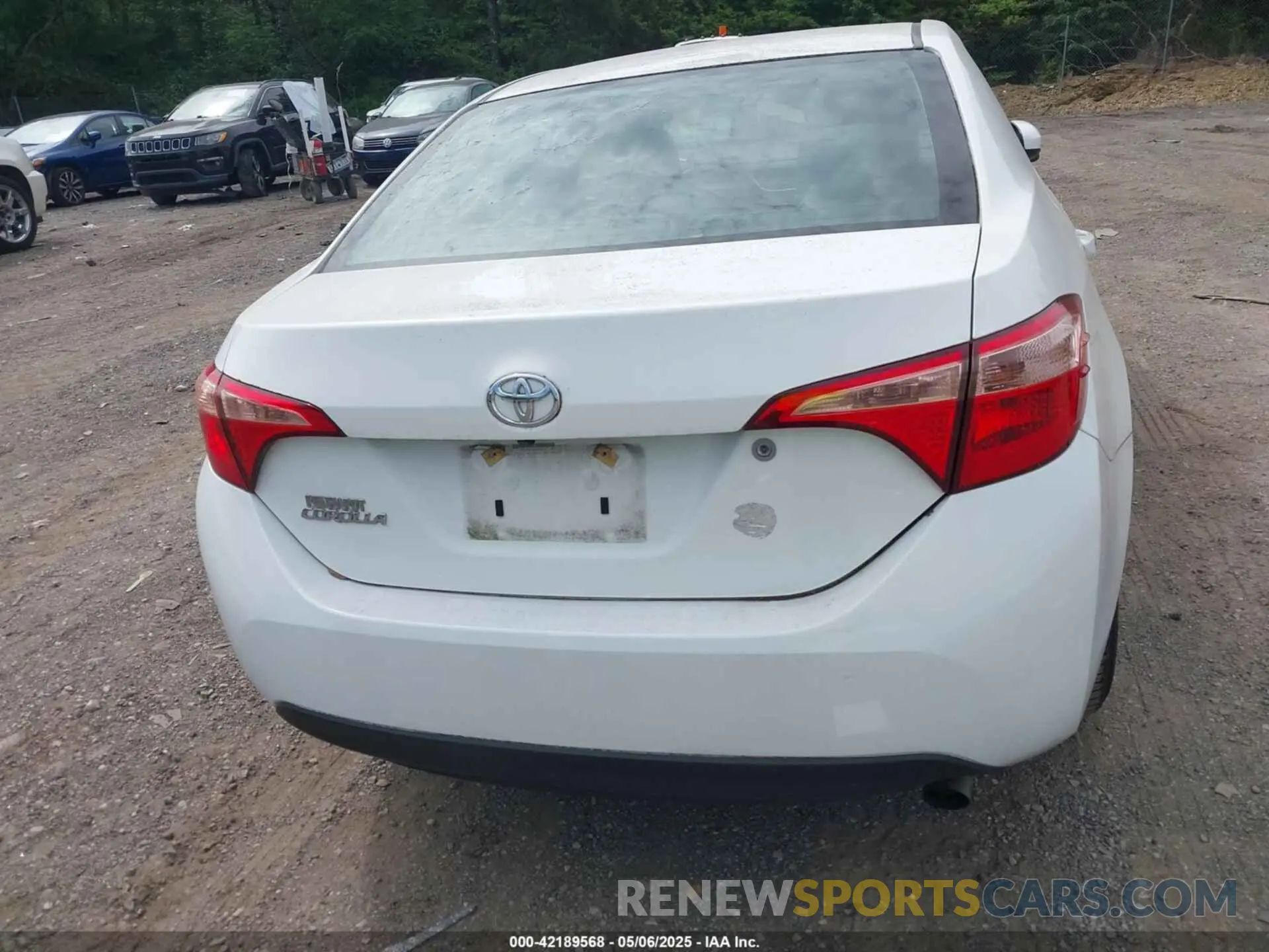 16 Photograph of a damaged car 2T1BURHE4KC176589 TOYOTA COROLLA 2019