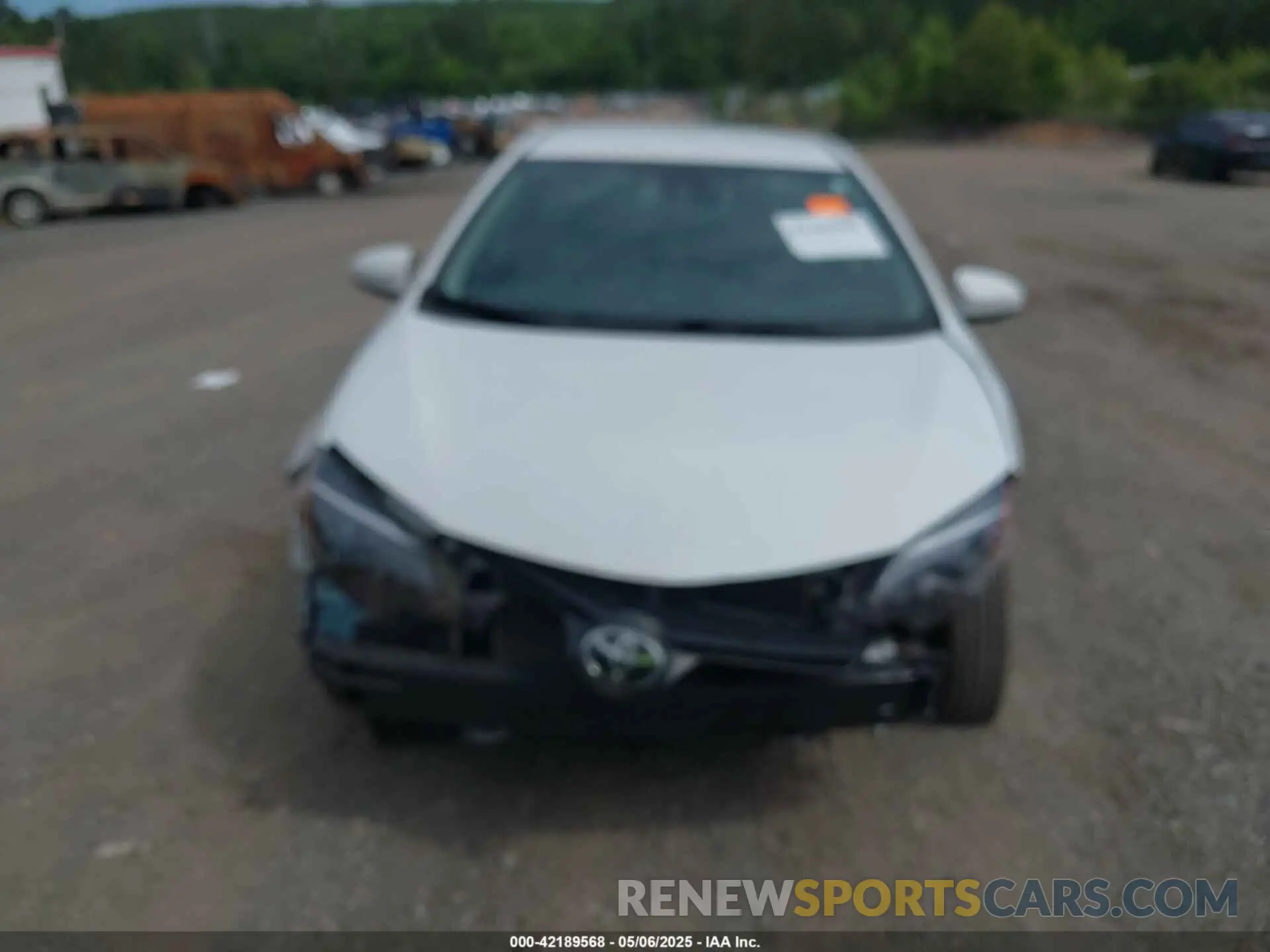 6 Photograph of a damaged car 2T1BURHE4KC176589 TOYOTA COROLLA 2019