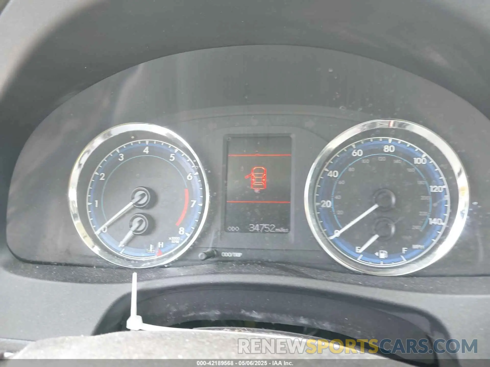 7 Photograph of a damaged car 2T1BURHE4KC176589 TOYOTA COROLLA 2019