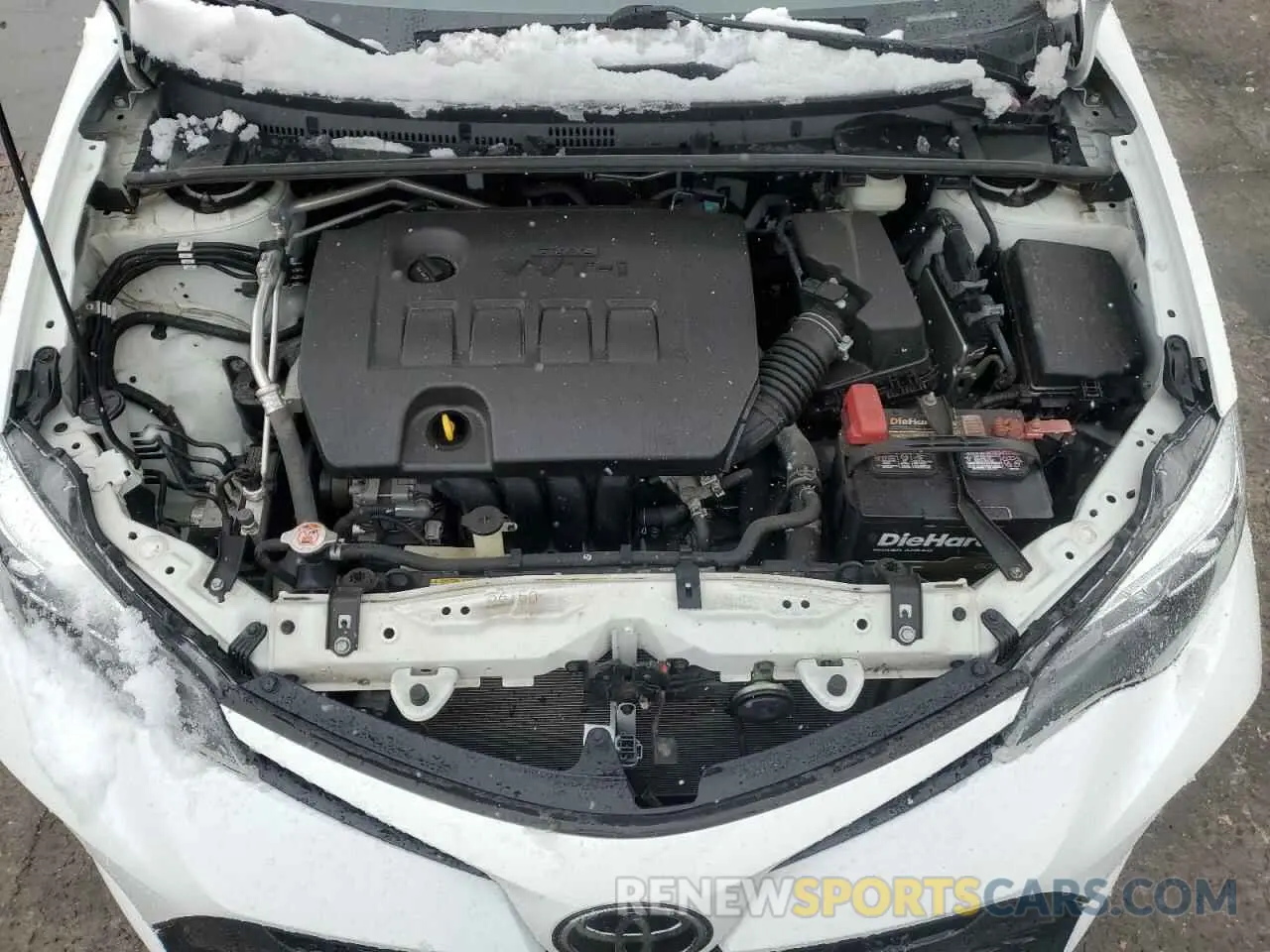 11 Photograph of a damaged car 2T1BURHE4KC177967 TOYOTA COROLLA 2019