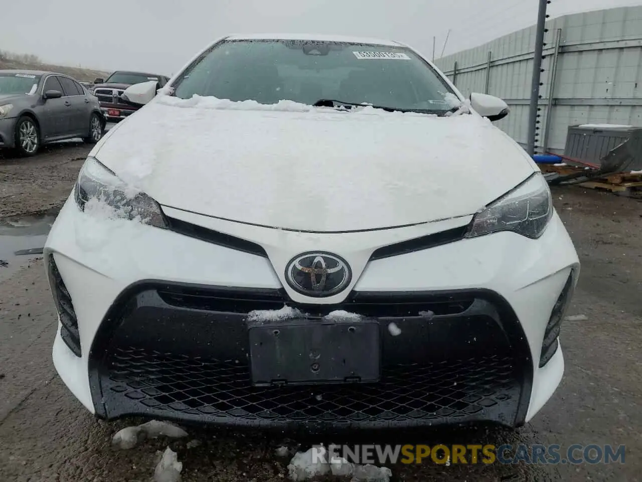 5 Photograph of a damaged car 2T1BURHE4KC177967 TOYOTA COROLLA 2019
