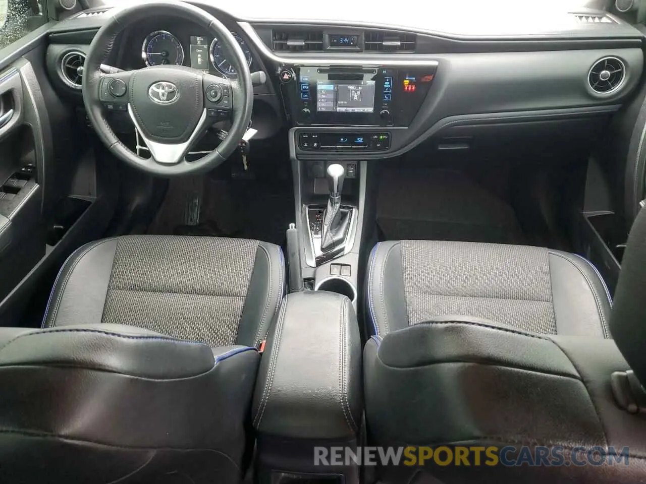 8 Photograph of a damaged car 2T1BURHE4KC177967 TOYOTA COROLLA 2019