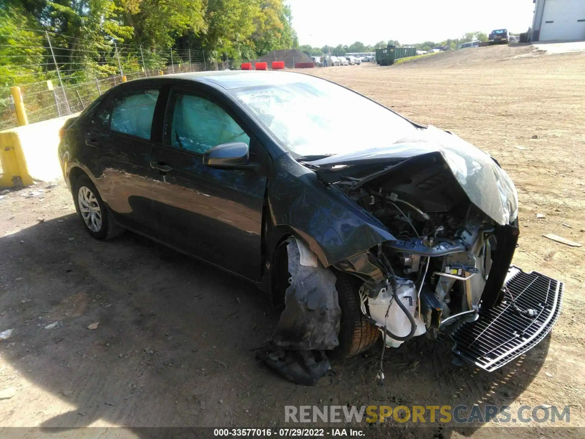 1 Photograph of a damaged car 2T1BURHE4KC184675 TOYOTA COROLLA 2019