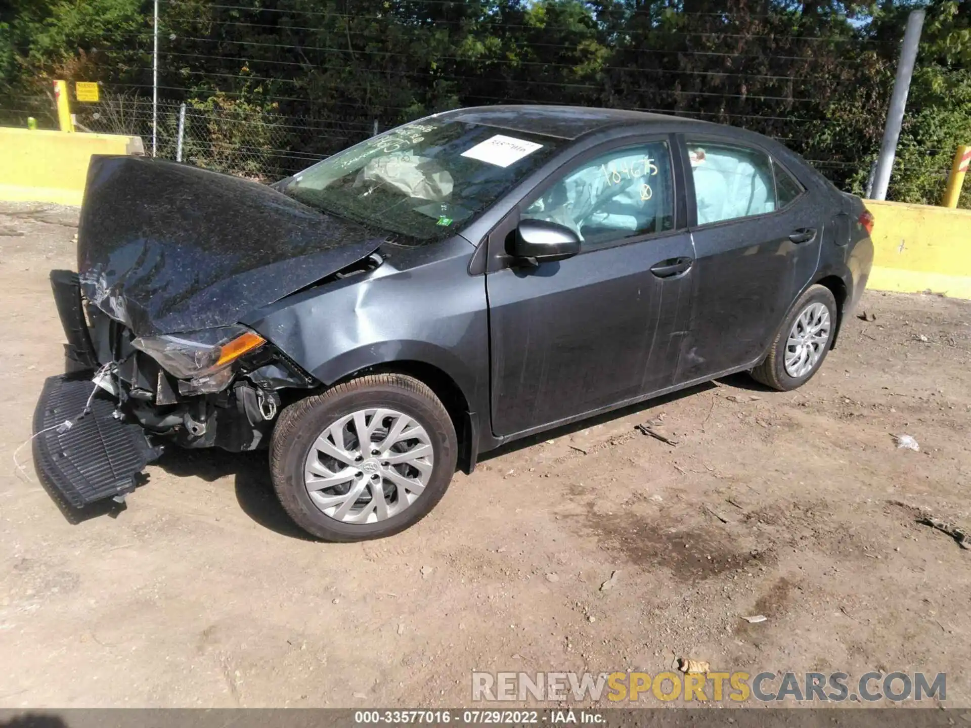 2 Photograph of a damaged car 2T1BURHE4KC184675 TOYOTA COROLLA 2019