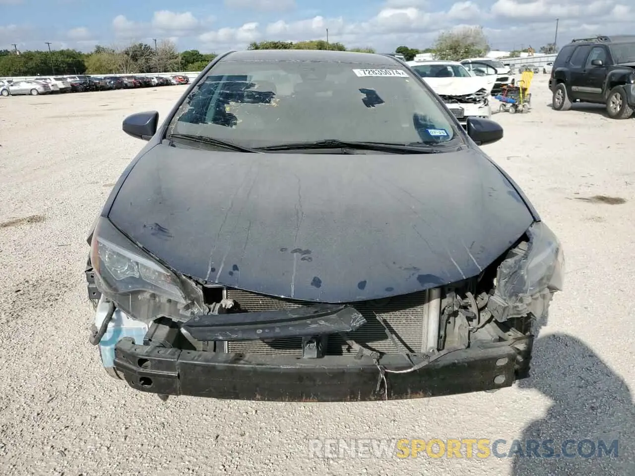 5 Photograph of a damaged car 2T1BURHE4KC186703 TOYOTA COROLLA 2019