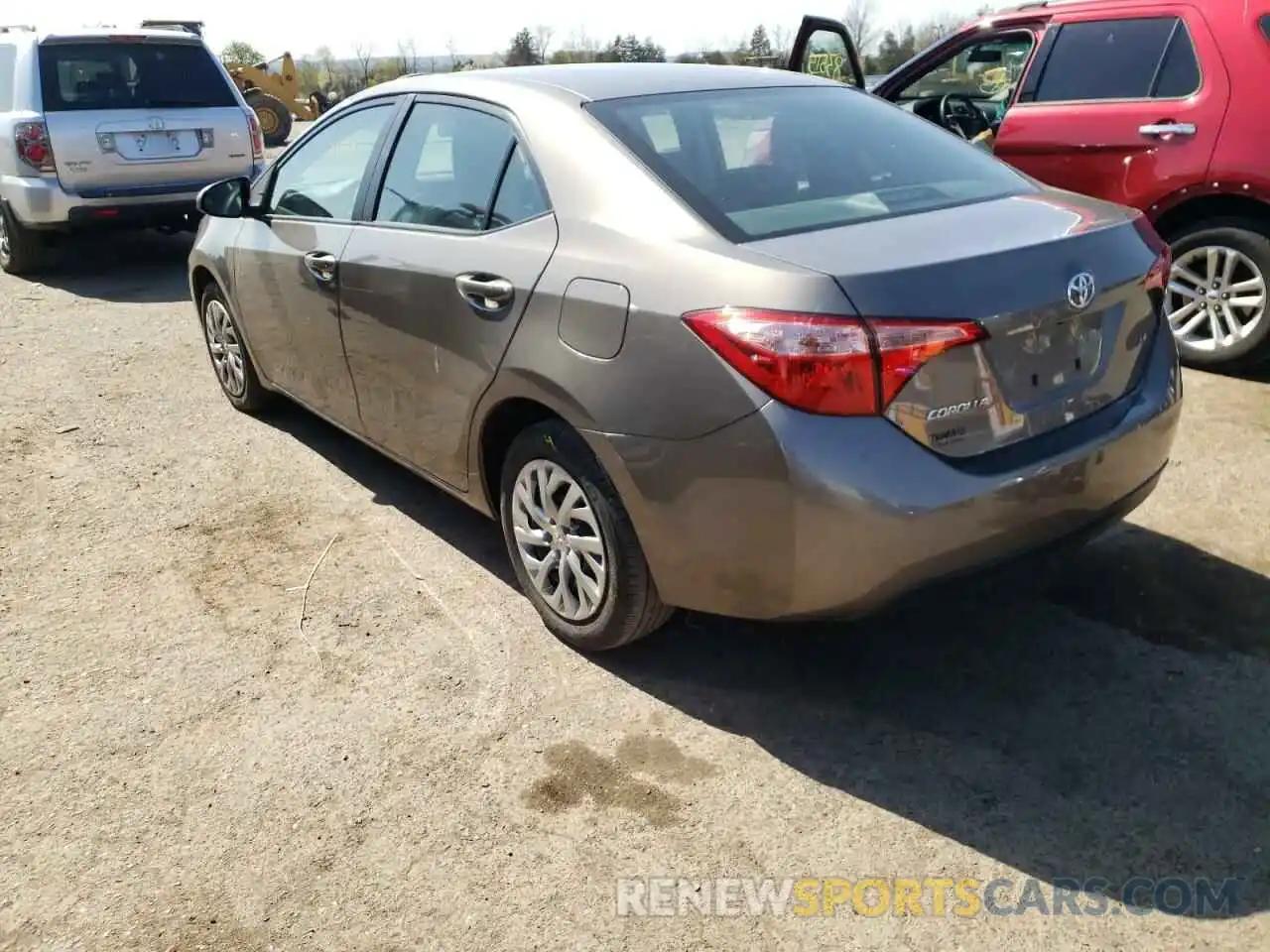 3 Photograph of a damaged car 2T1BURHE4KC187091 TOYOTA COROLLA 2019