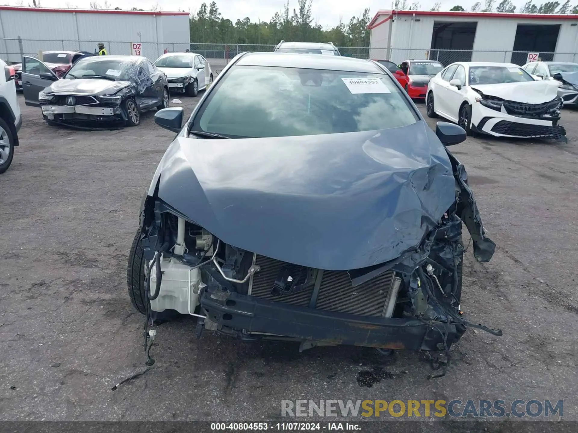 11 Photograph of a damaged car 2T1BURHE4KC188788 TOYOTA COROLLA 2019