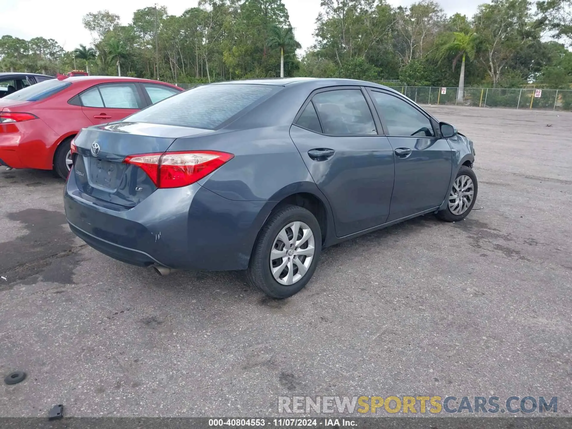 4 Photograph of a damaged car 2T1BURHE4KC188788 TOYOTA COROLLA 2019