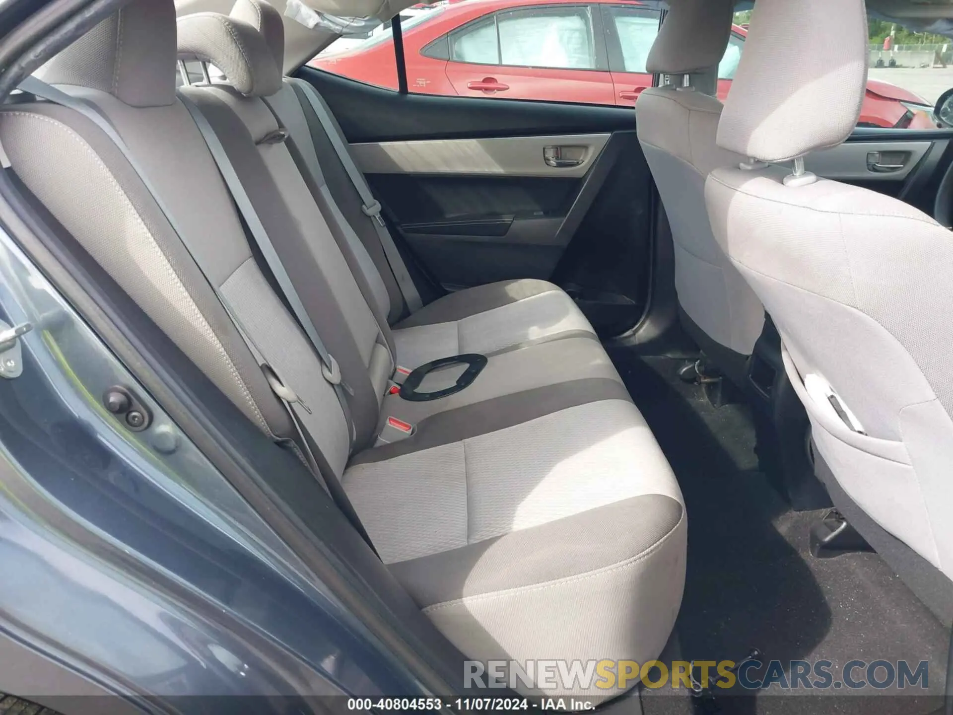 8 Photograph of a damaged car 2T1BURHE4KC188788 TOYOTA COROLLA 2019