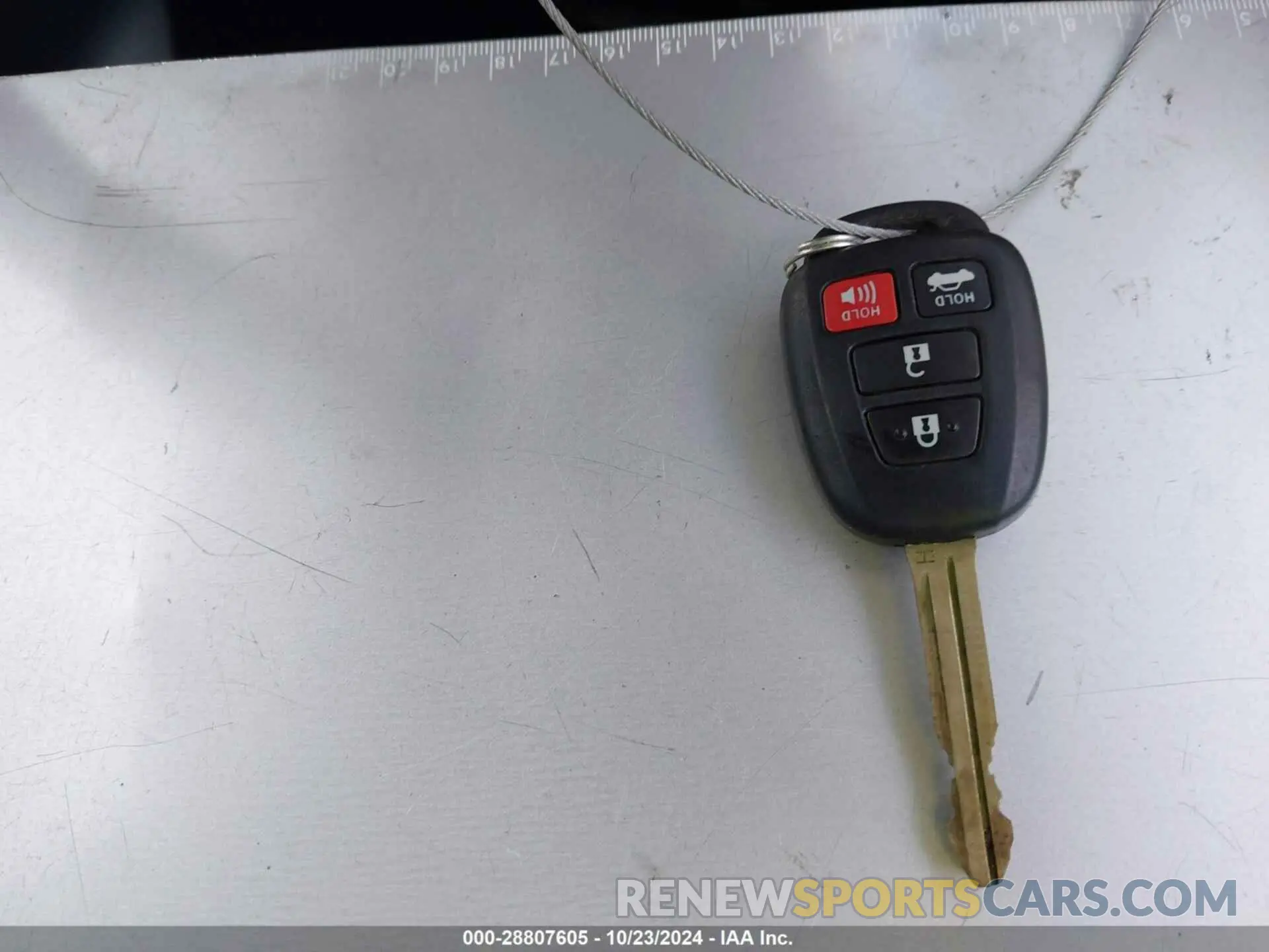 11 Photograph of a damaged car 2T1BURHE4KC188922 TOYOTA COROLLA 2019