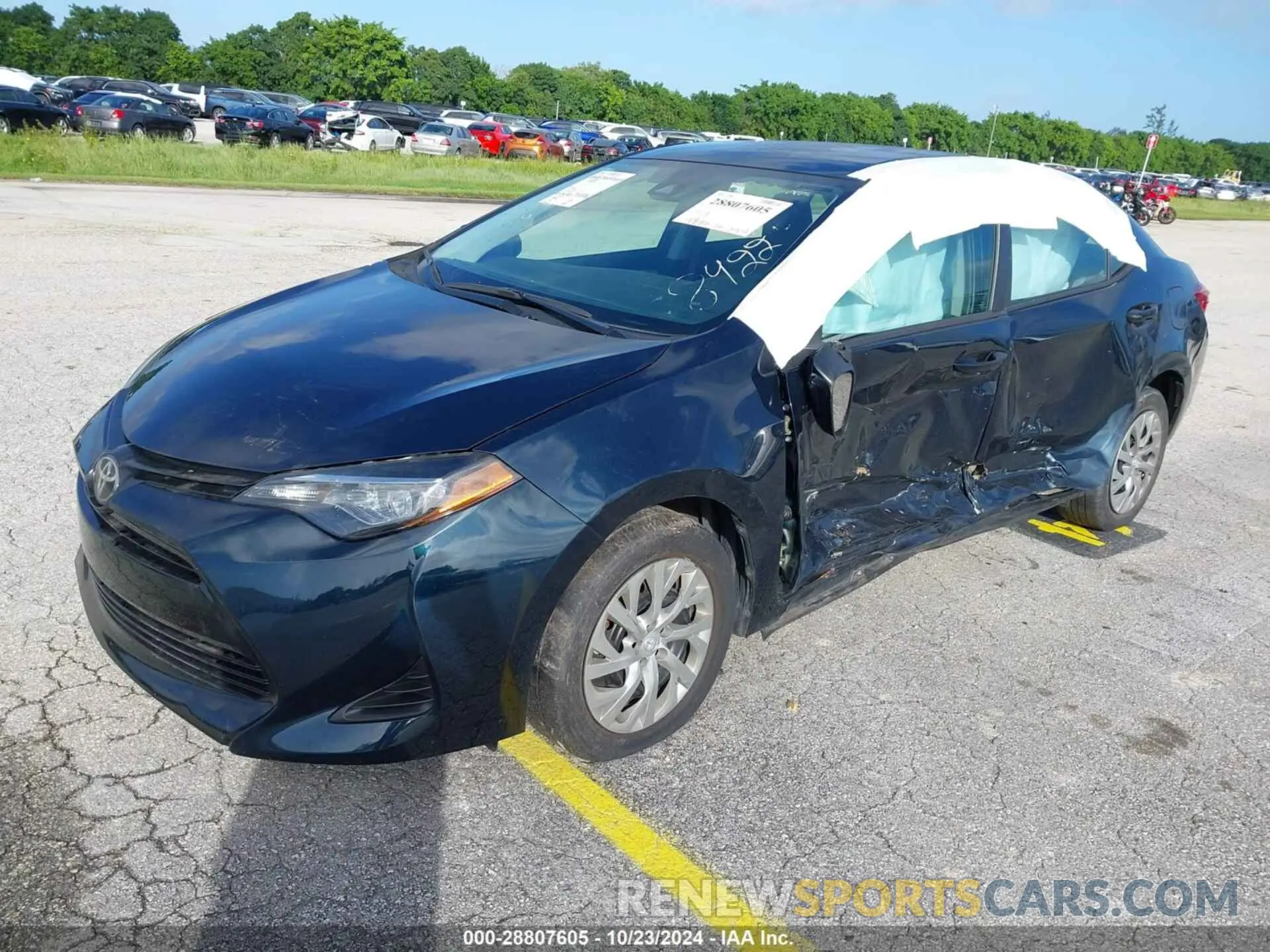 2 Photograph of a damaged car 2T1BURHE4KC188922 TOYOTA COROLLA 2019