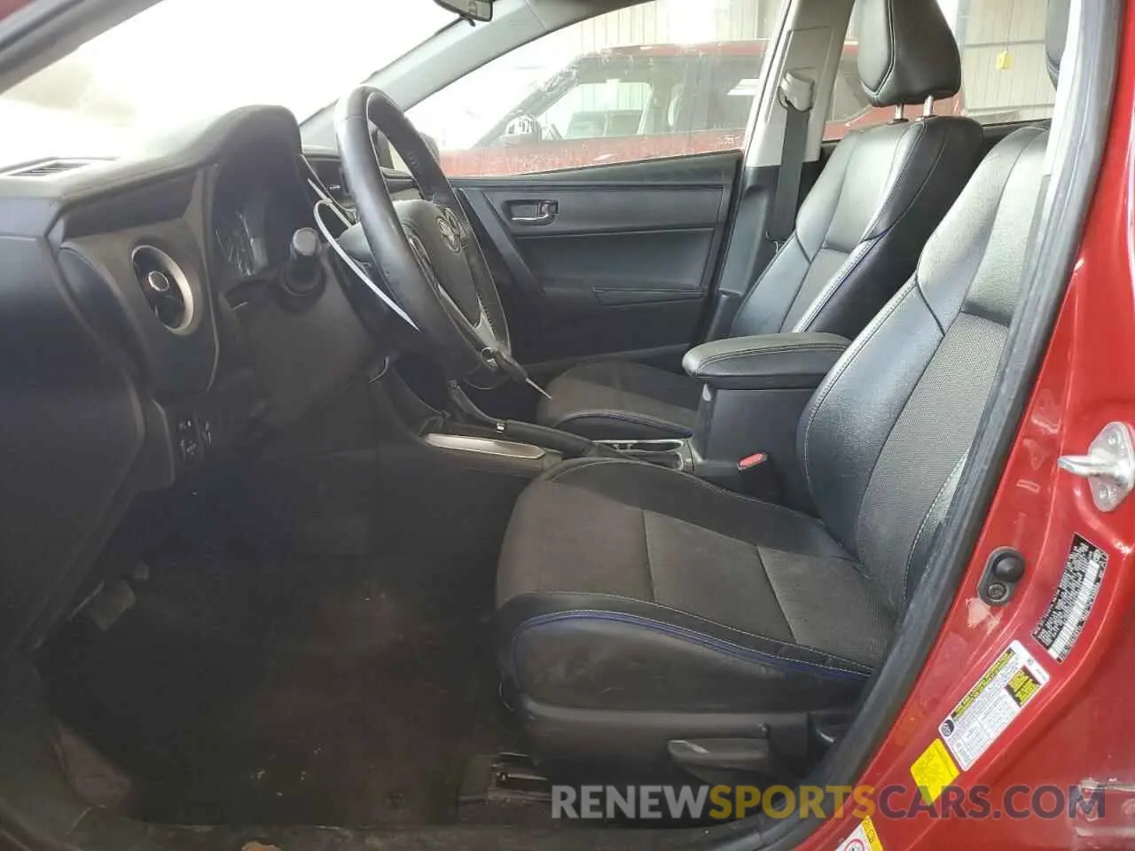 7 Photograph of a damaged car 2T1BURHE4KC193151 TOYOTA COROLLA 2019