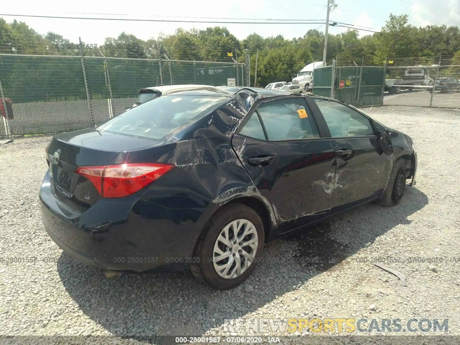 4 Photograph of a damaged car 2T1BURHE4KC198690 TOYOTA COROLLA 2019