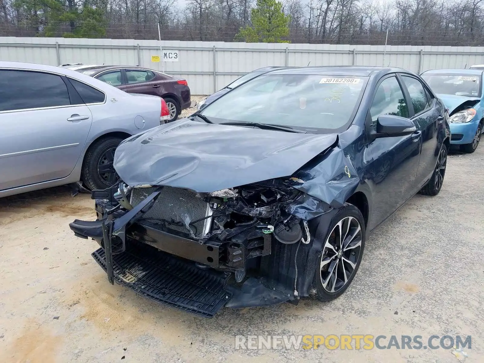 2 Photograph of a damaged car 2T1BURHE4KC199032 TOYOTA COROLLA 2019