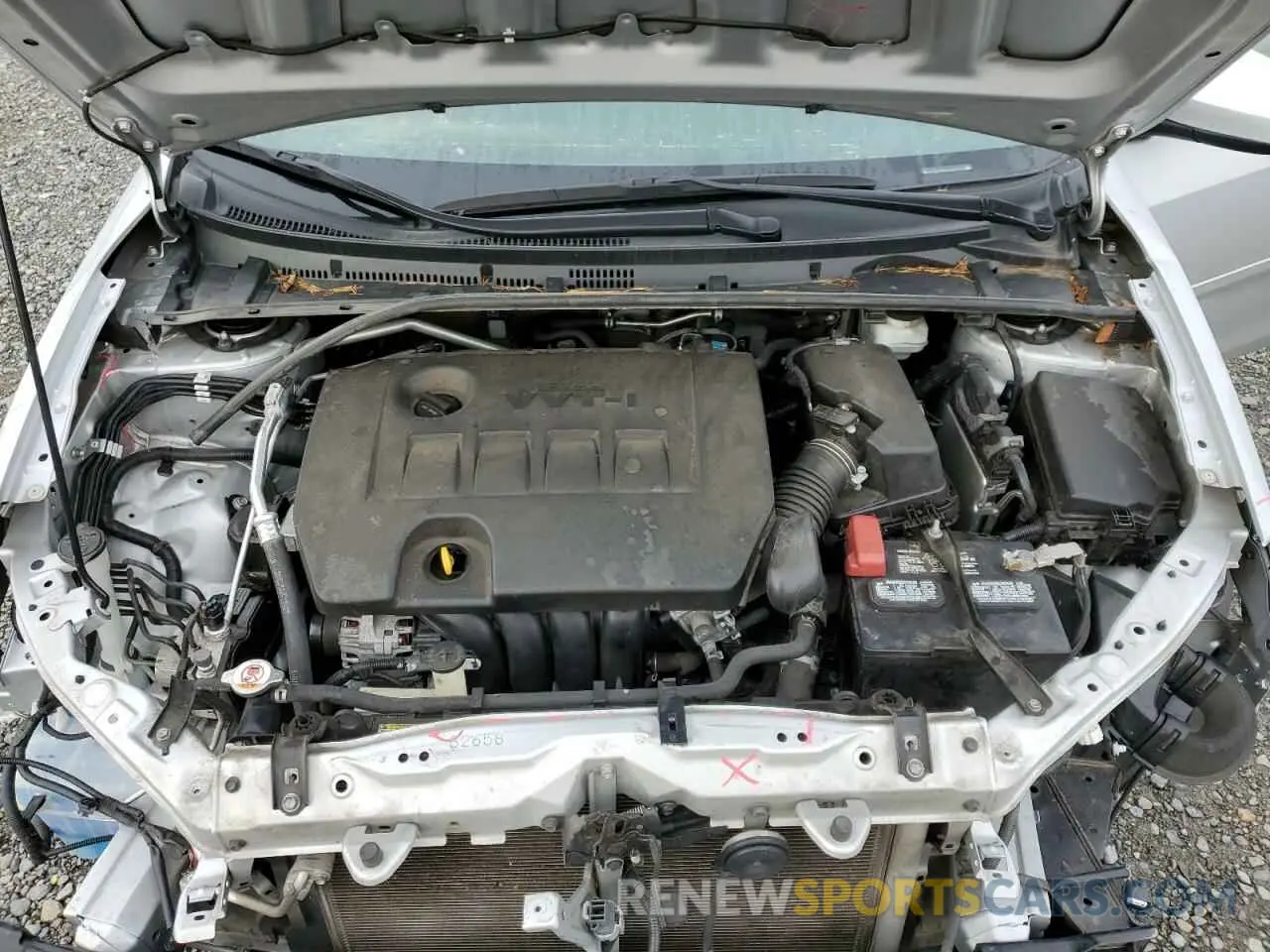 11 Photograph of a damaged car 2T1BURHE4KC204472 TOYOTA COROLLA 2019