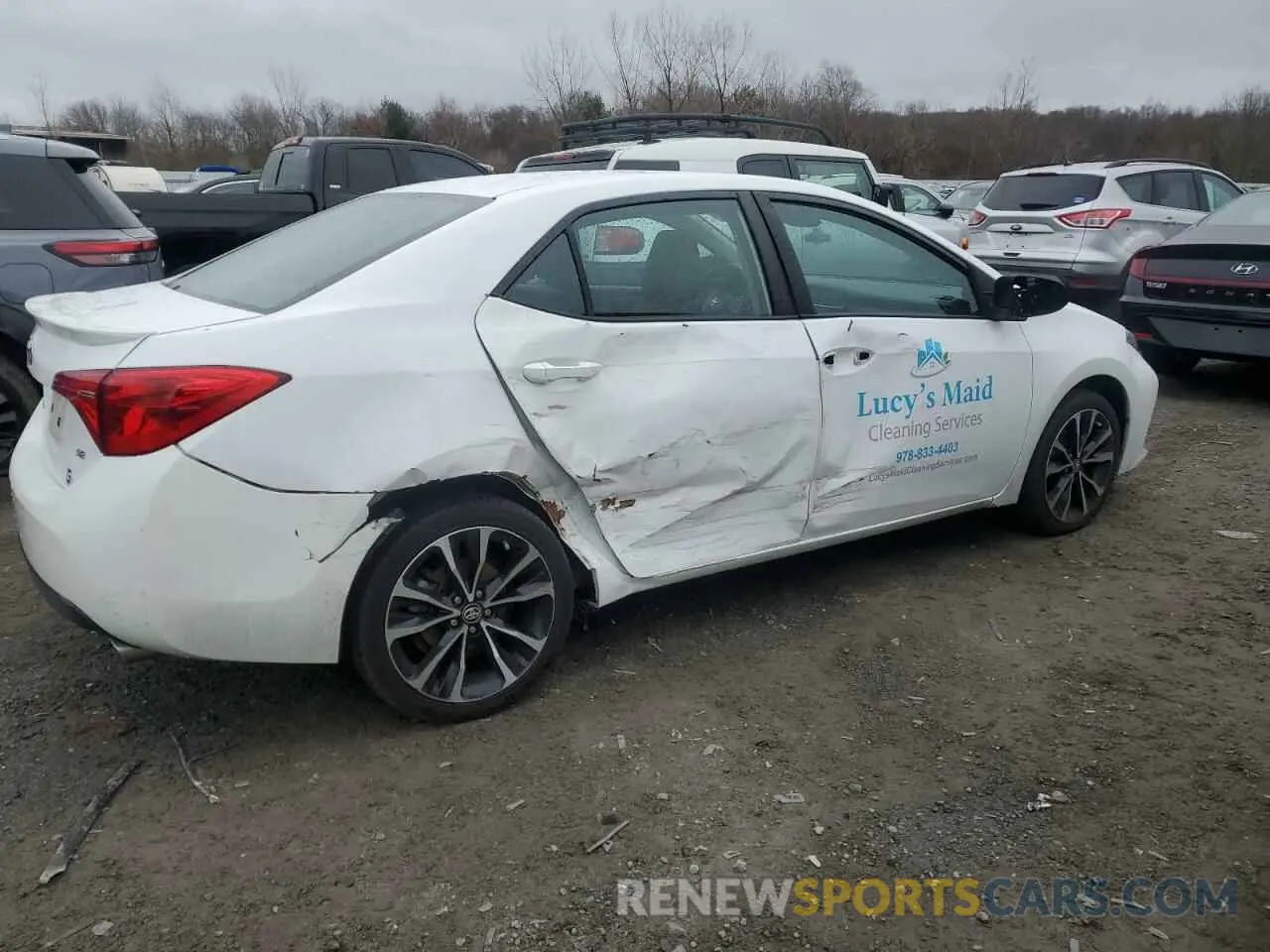 3 Photograph of a damaged car 2T1BURHE4KC207520 TOYOTA COROLLA 2019