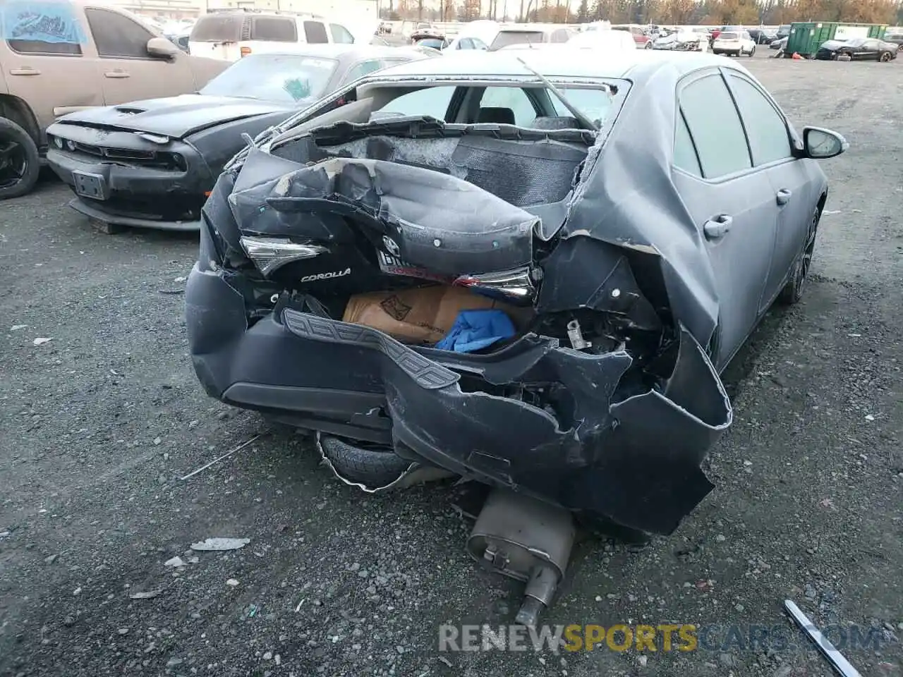 9 Photograph of a damaged car 2T1BURHE4KC207677 TOYOTA COROLLA 2019