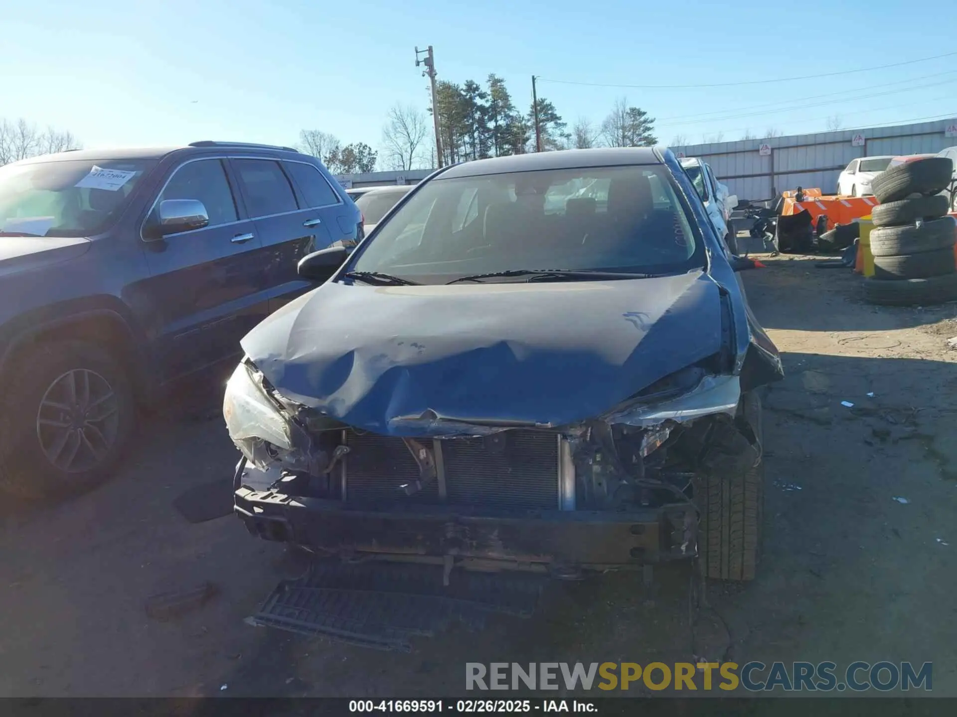 6 Photograph of a damaged car 2T1BURHE4KC209414 TOYOTA COROLLA 2019