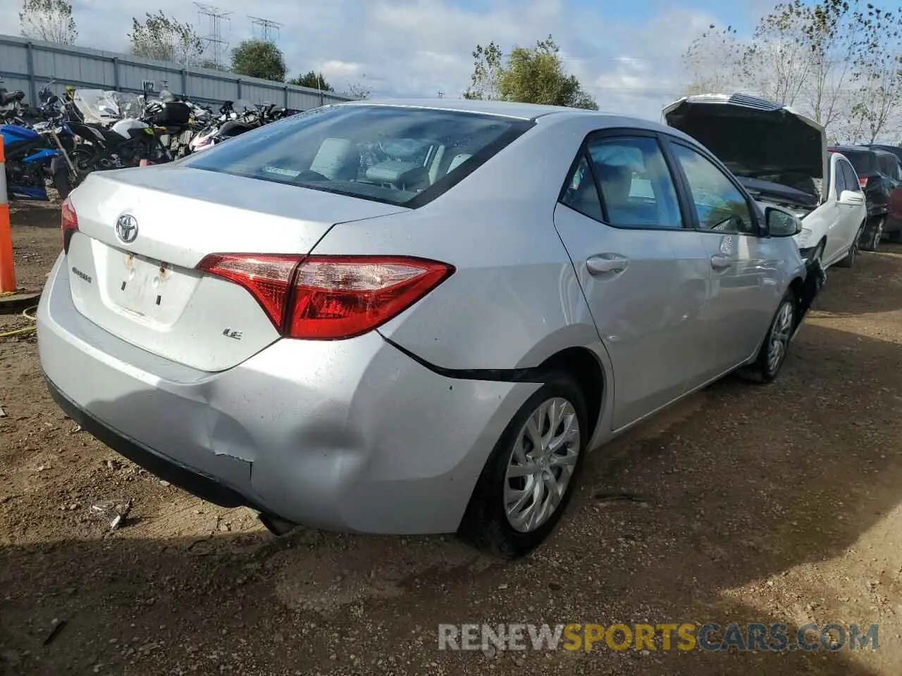 3 Photograph of a damaged car 2T1BURHE4KC210885 TOYOTA COROLLA 2019