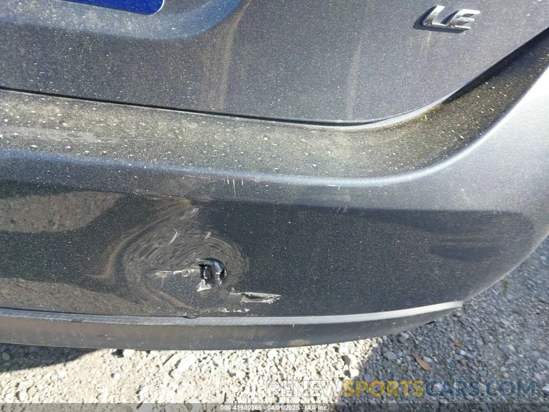 17 Photograph of a damaged car 2T1BURHE4KC211793 TOYOTA COROLLA 2019