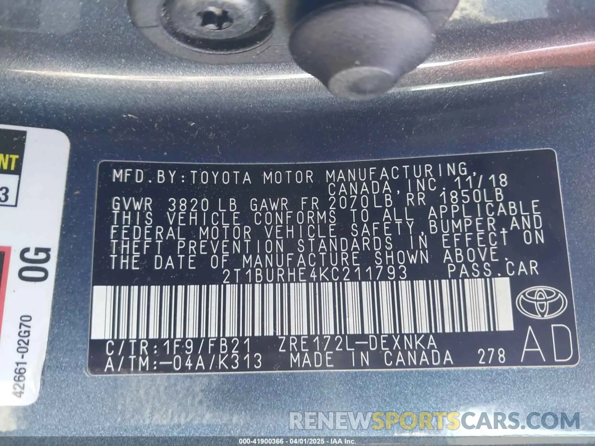 9 Photograph of a damaged car 2T1BURHE4KC211793 TOYOTA COROLLA 2019