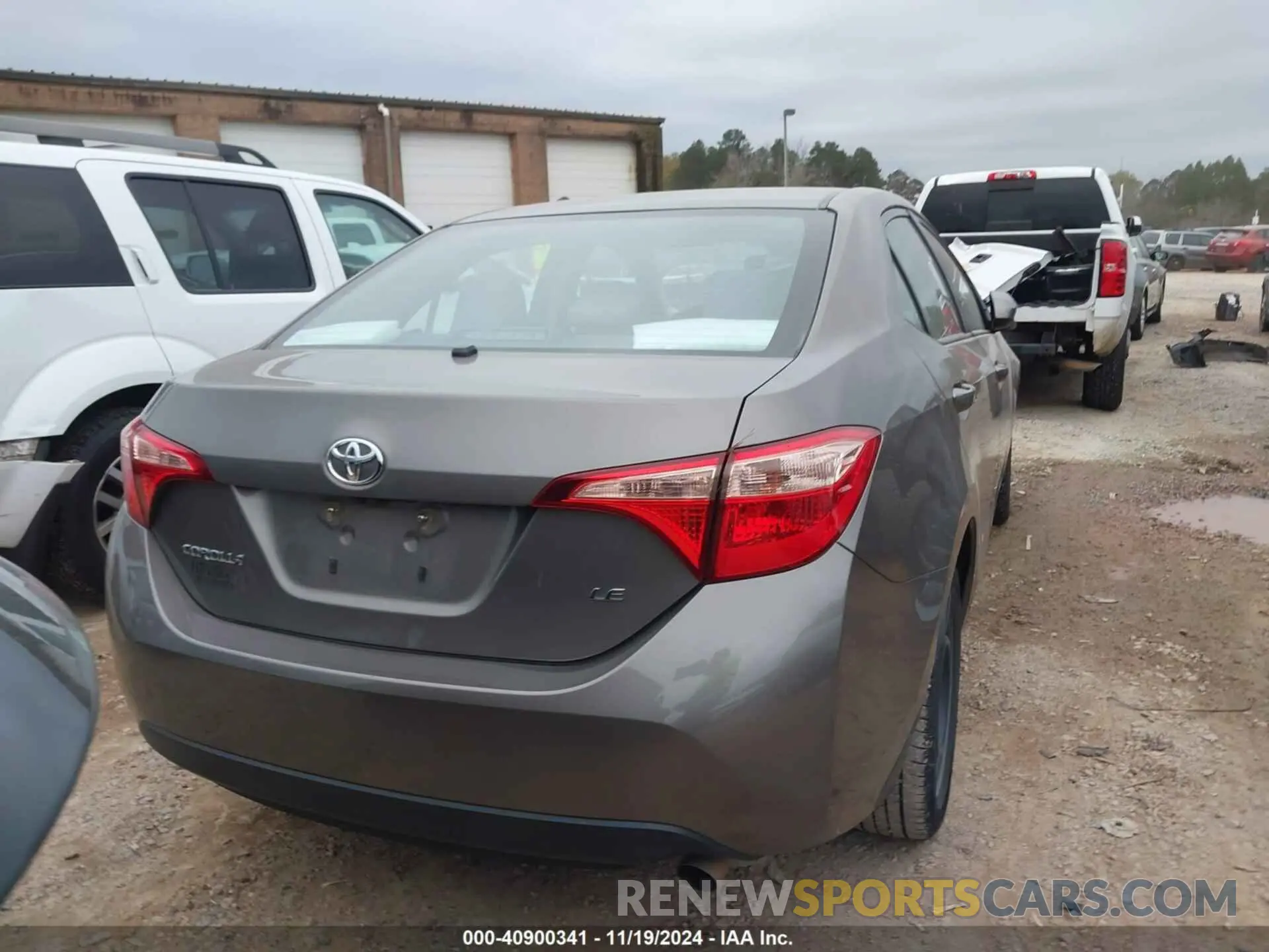 16 Photograph of a damaged car 2T1BURHE4KC215066 TOYOTA COROLLA 2019