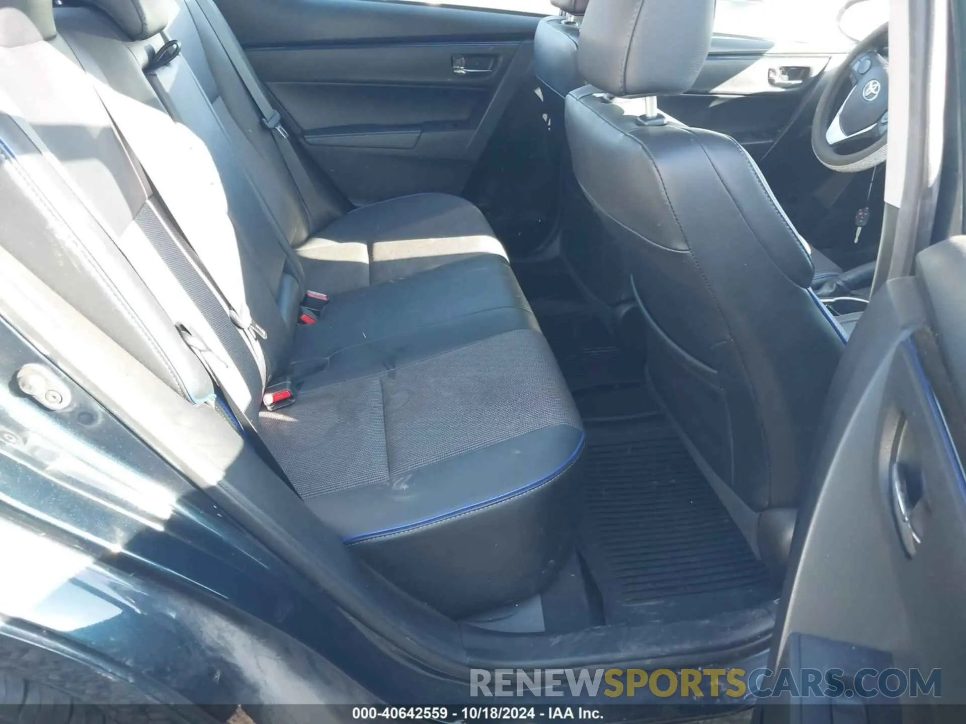 8 Photograph of a damaged car 2T1BURHE4KC217965 TOYOTA COROLLA 2019