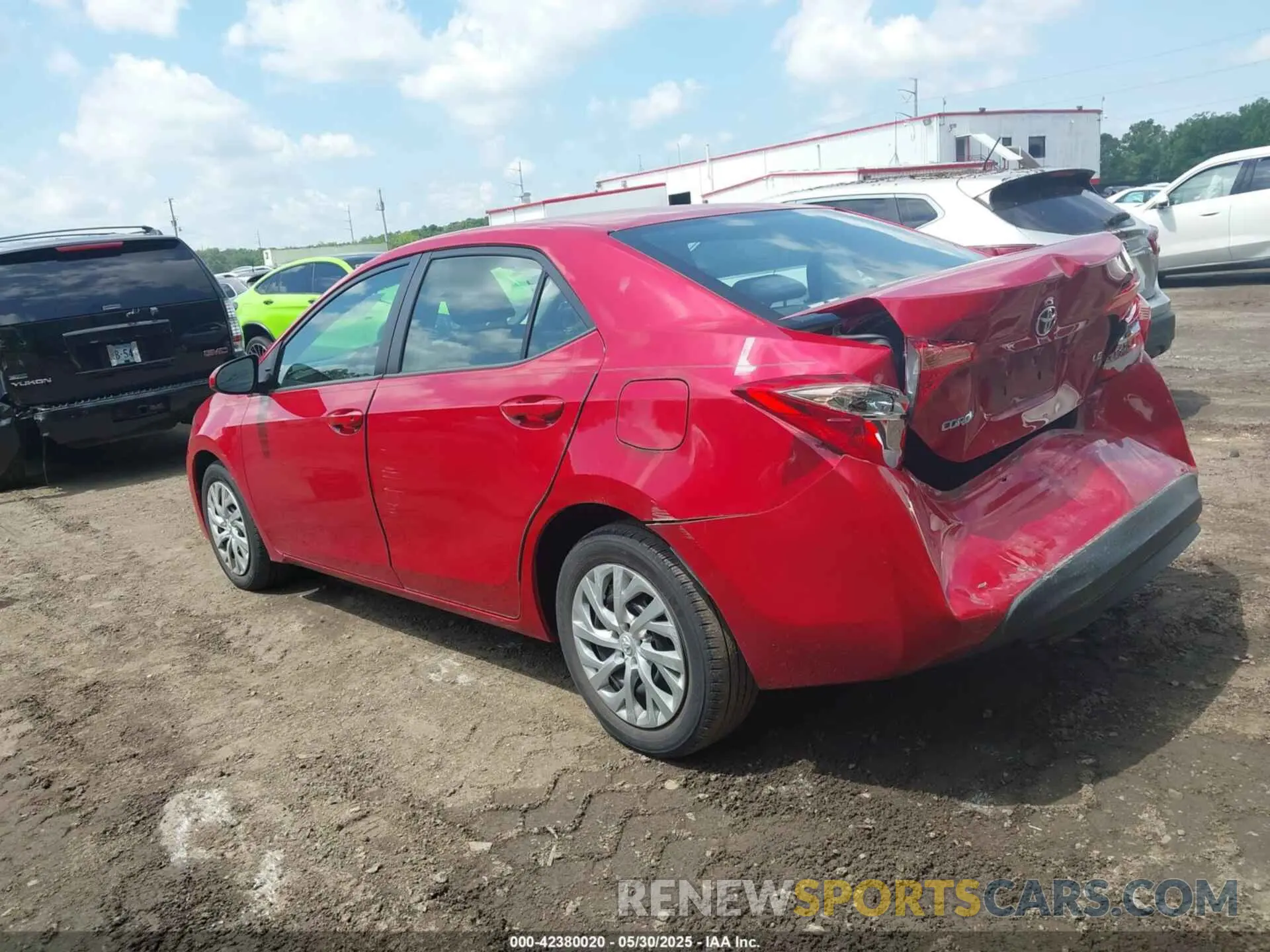 3 Photograph of a damaged car 2T1BURHE4KC220512 TOYOTA COROLLA 2019