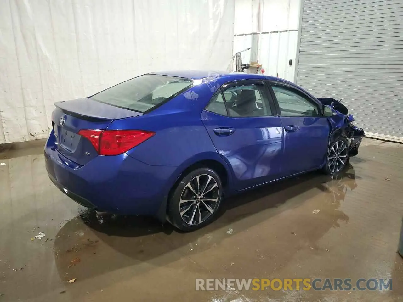 3 Photograph of a damaged car 2T1BURHE4KC223247 TOYOTA COROLLA 2019