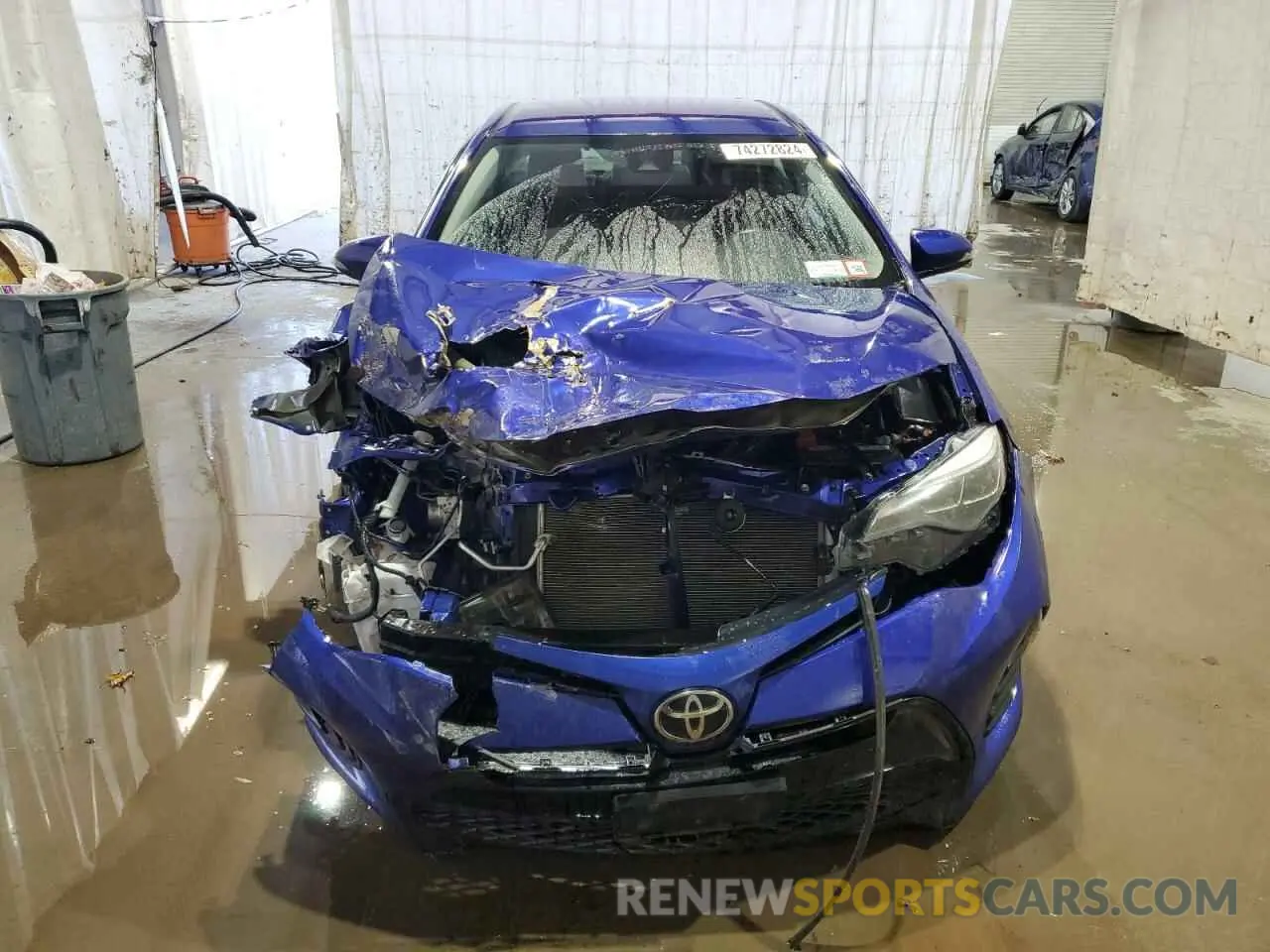 5 Photograph of a damaged car 2T1BURHE4KC223247 TOYOTA COROLLA 2019