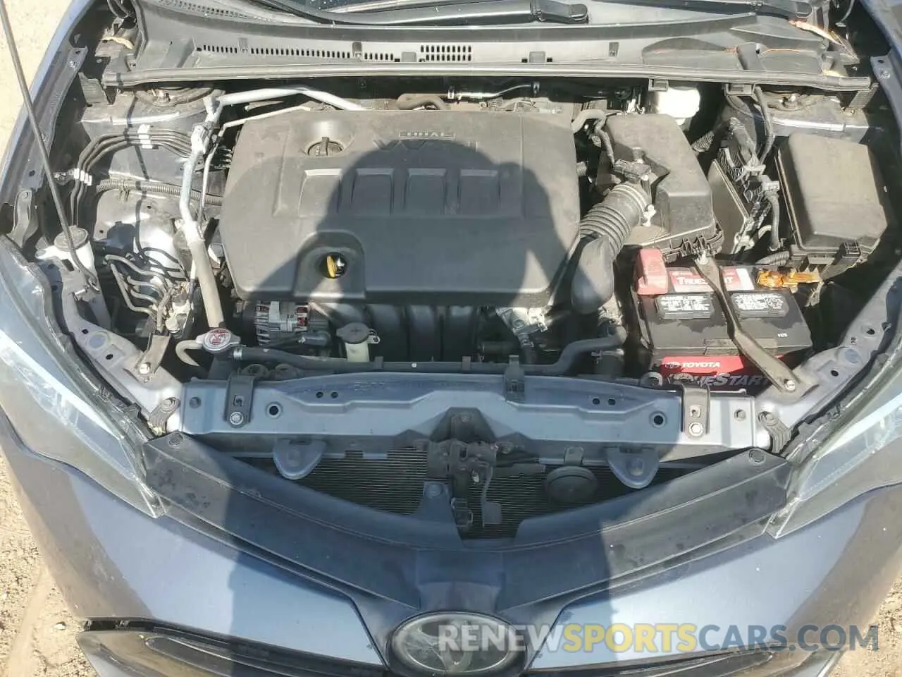 11 Photograph of a damaged car 2T1BURHE4KC224544 TOYOTA COROLLA 2019
