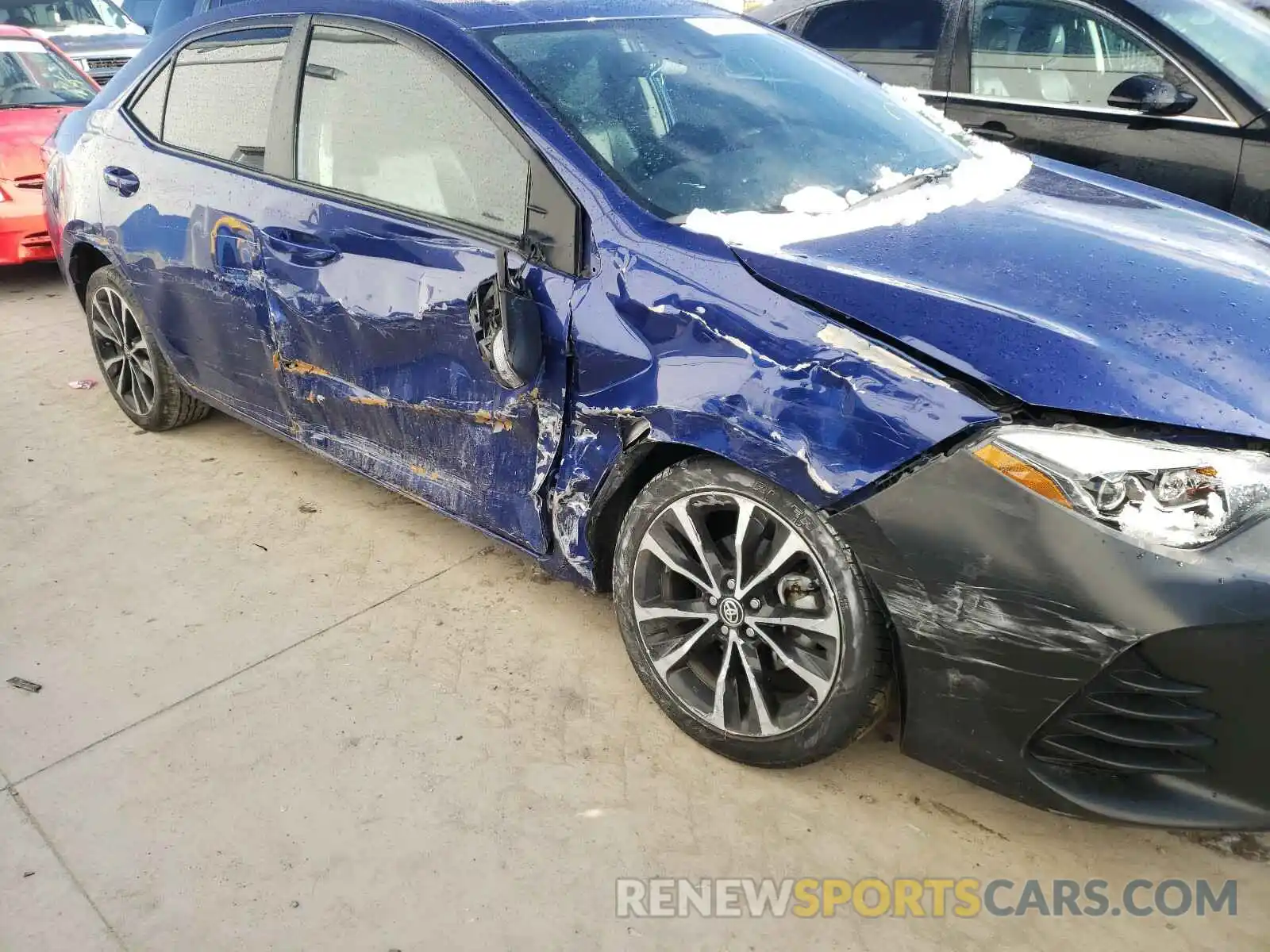 9 Photograph of a damaged car 2T1BURHE4KC224558 TOYOTA COROLLA 2019