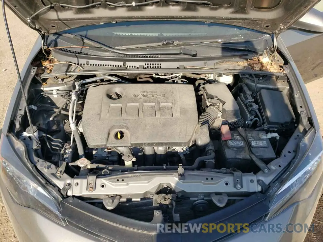 11 Photograph of a damaged car 2T1BURHE4KC227511 TOYOTA COROLLA 2019
