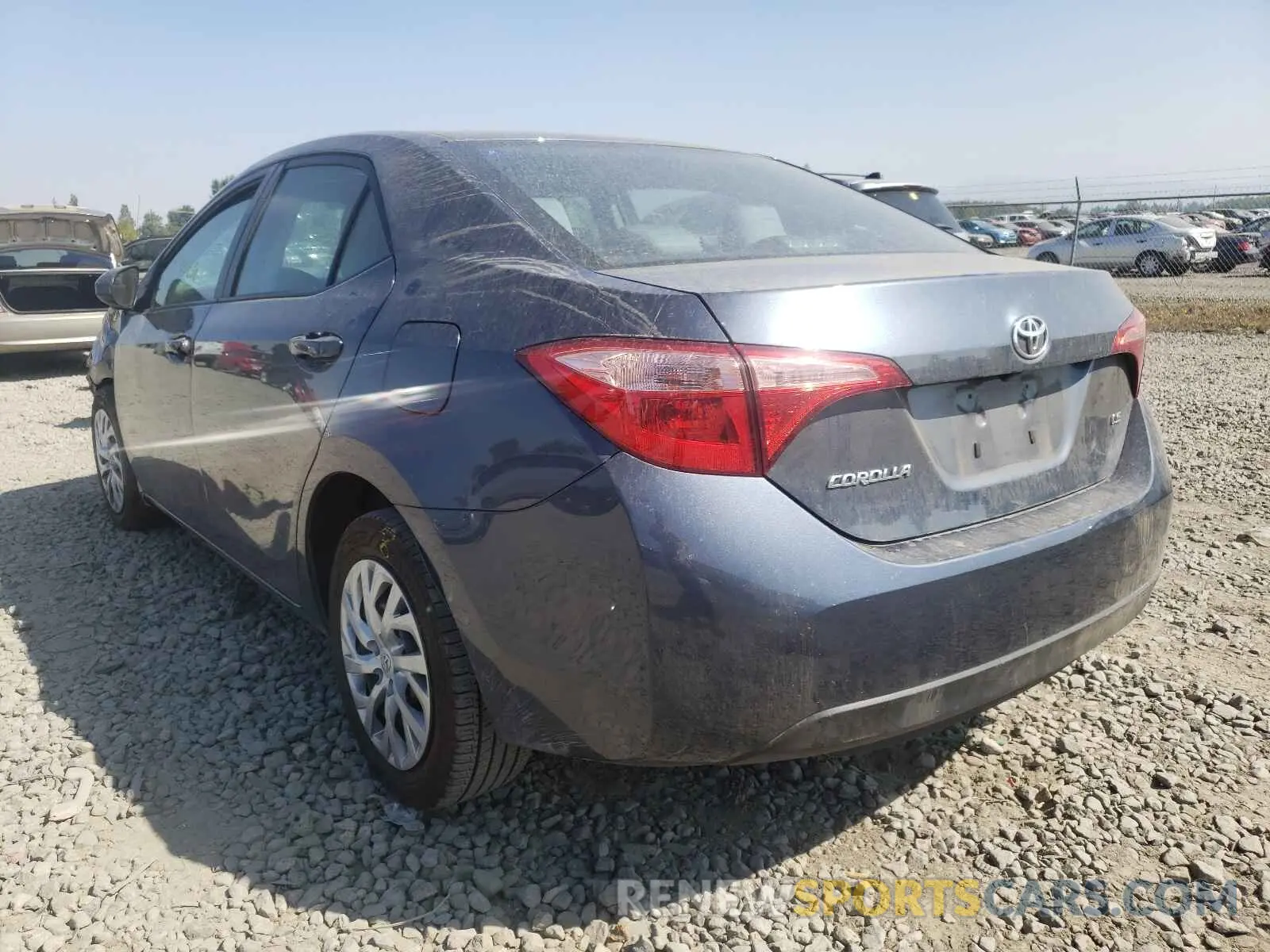 3 Photograph of a damaged car 2T1BURHE4KC230084 TOYOTA COROLLA 2019