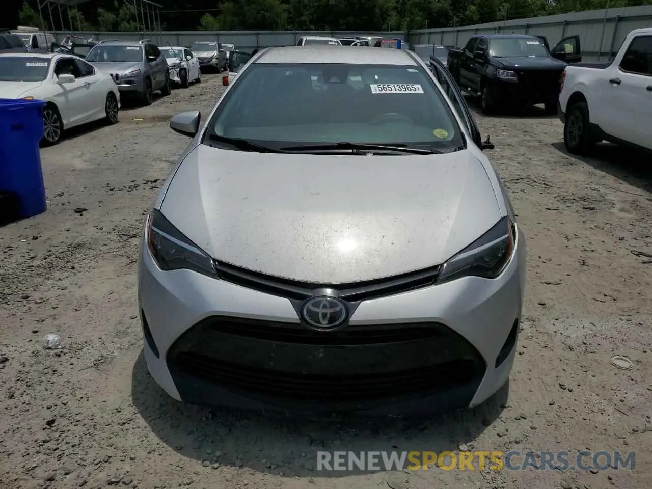 5 Photograph of a damaged car 2T1BURHE4KC241571 TOYOTA COROLLA 2019
