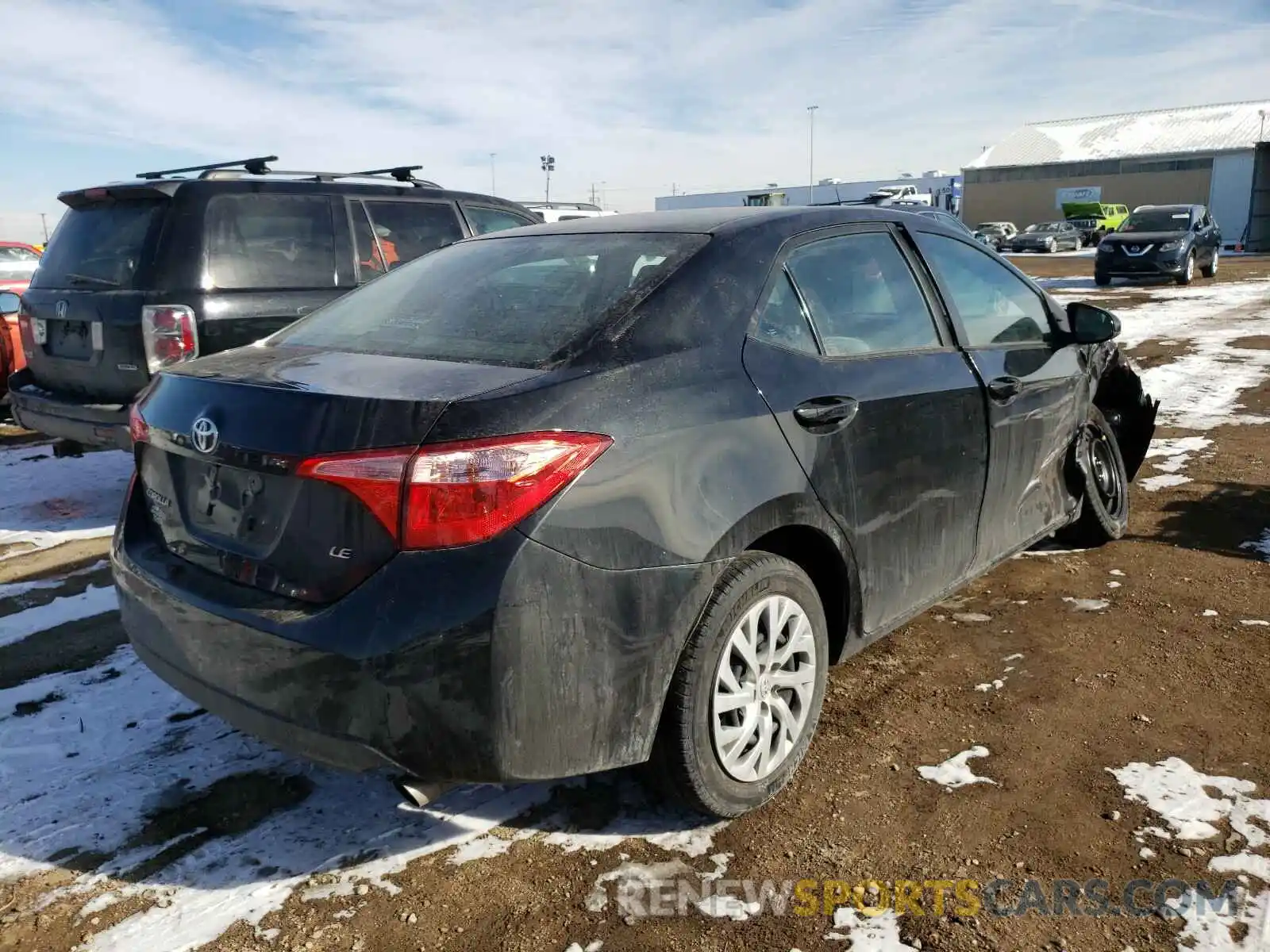 4 Photograph of a damaged car 2T1BURHE4KC246561 TOYOTA COROLLA 2019