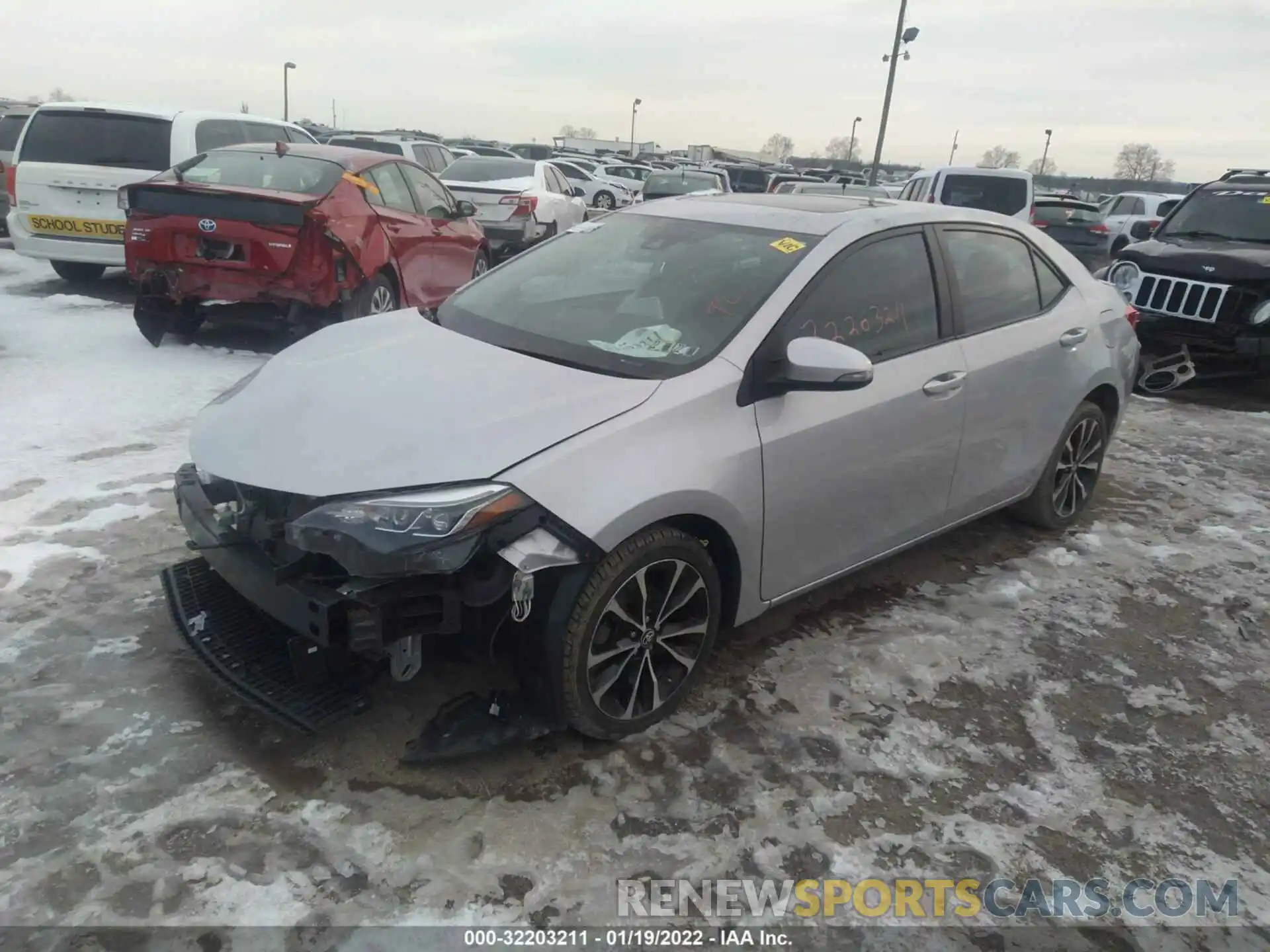 2 Photograph of a damaged car 2T1BURHE5KC127630 TOYOTA COROLLA 2019