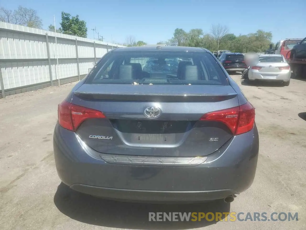 6 Photograph of a damaged car 2T1BURHE5KC130009 TOYOTA COROLLA 2019