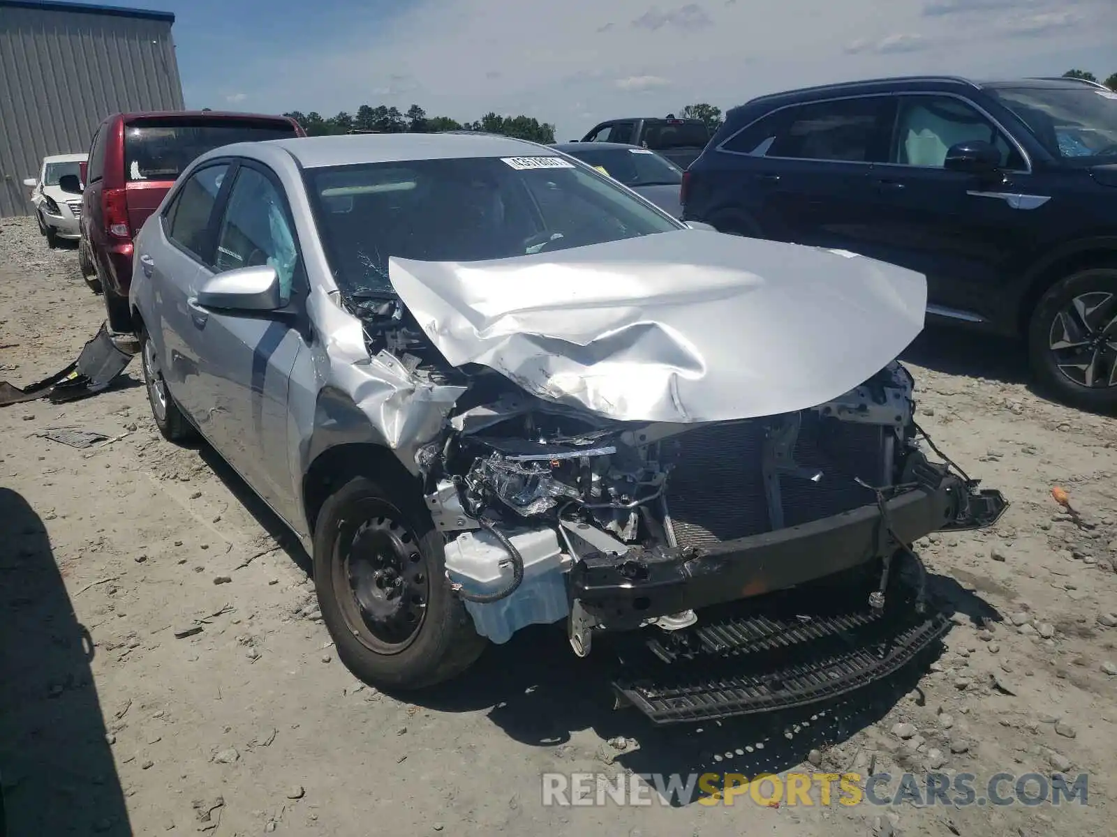 1 Photograph of a damaged car 2T1BURHE5KC136795 TOYOTA COROLLA 2019