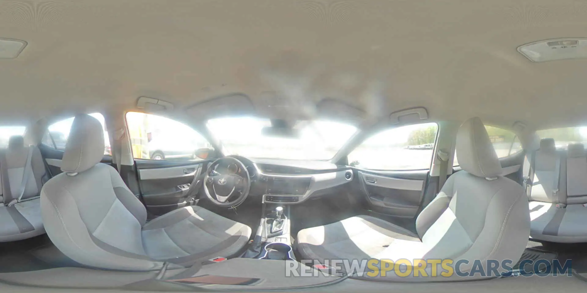 15 Photograph of a damaged car 2T1BURHE5KC144525 TOYOTA COROLLA 2019