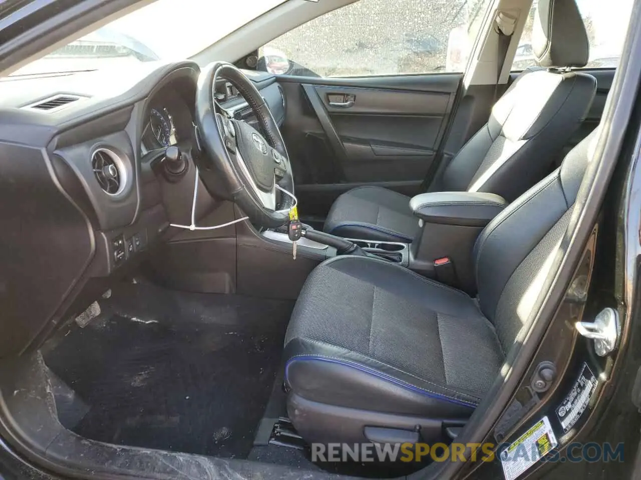 7 Photograph of a damaged car 2T1BURHE5KC146680 TOYOTA COROLLA 2019