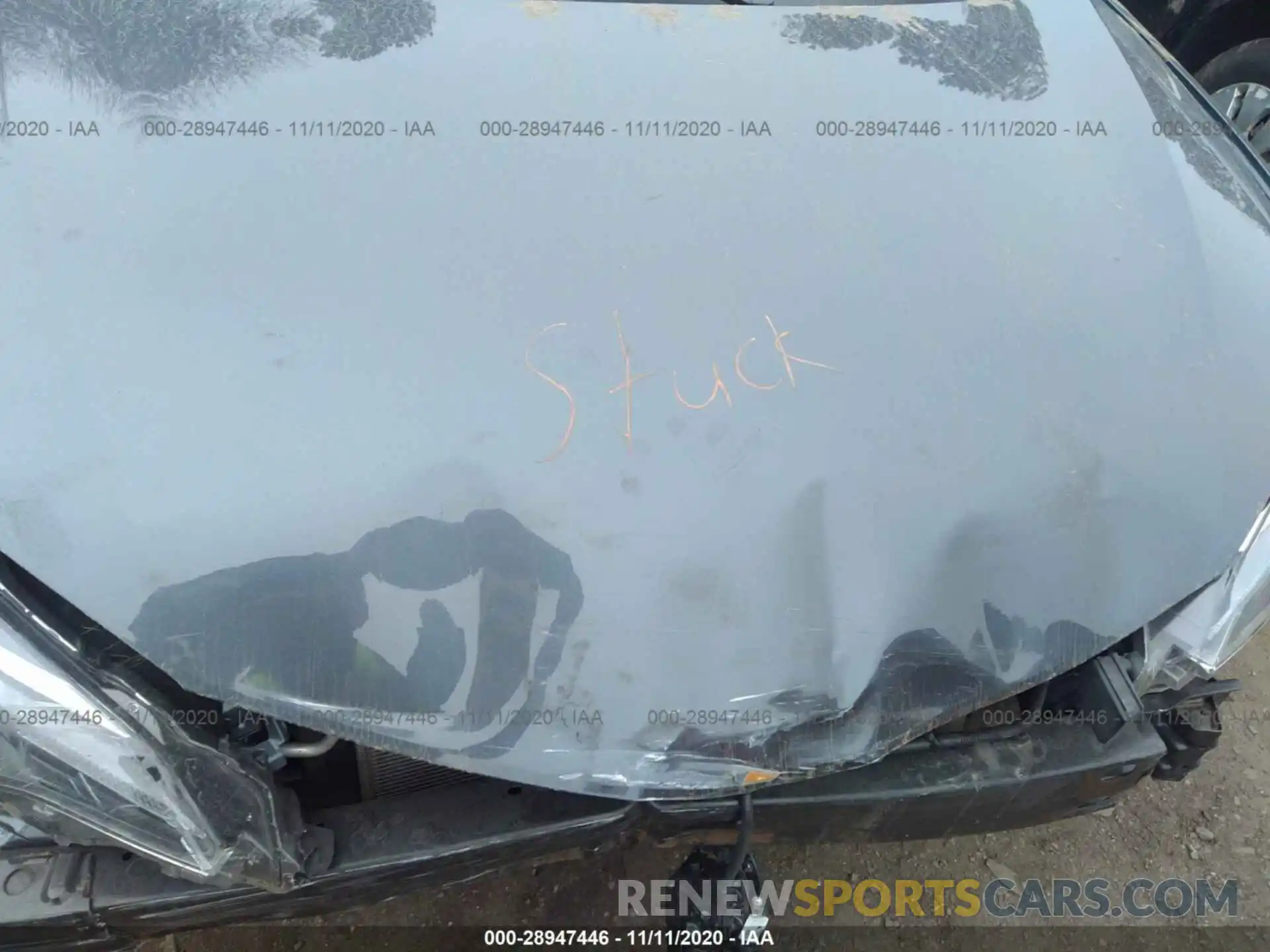 10 Photograph of a damaged car 2T1BURHE5KC150177 TOYOTA COROLLA 2019